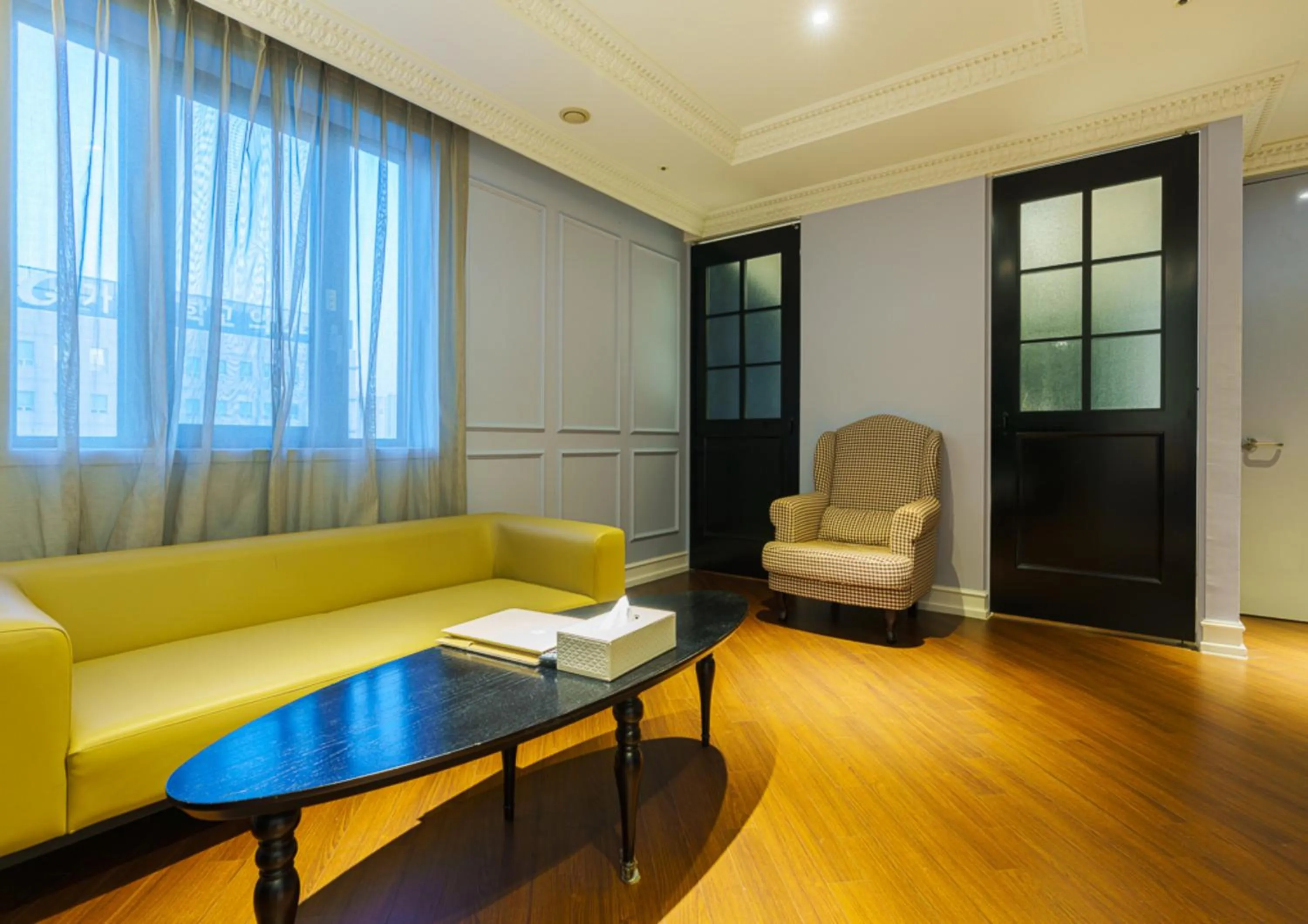 Living room in Hotel The Designers Incheon