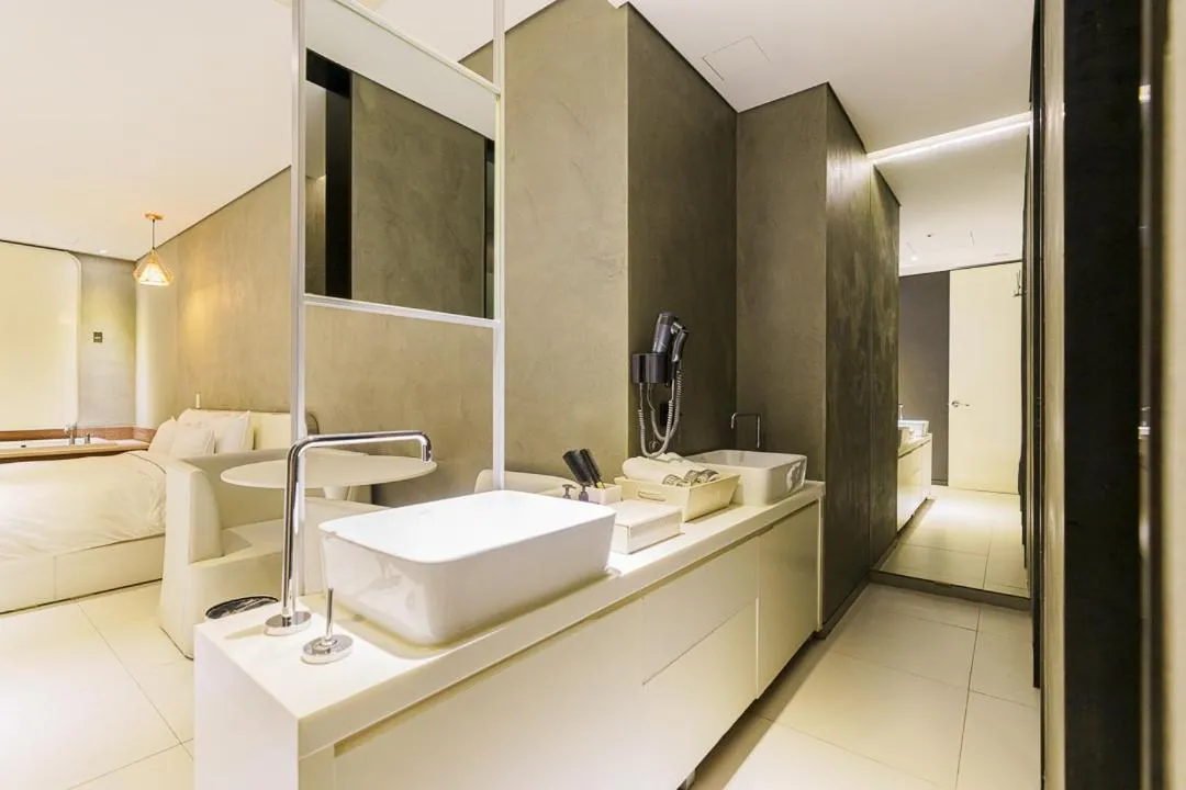 Bathroom in Hotel The Designers Incheon
