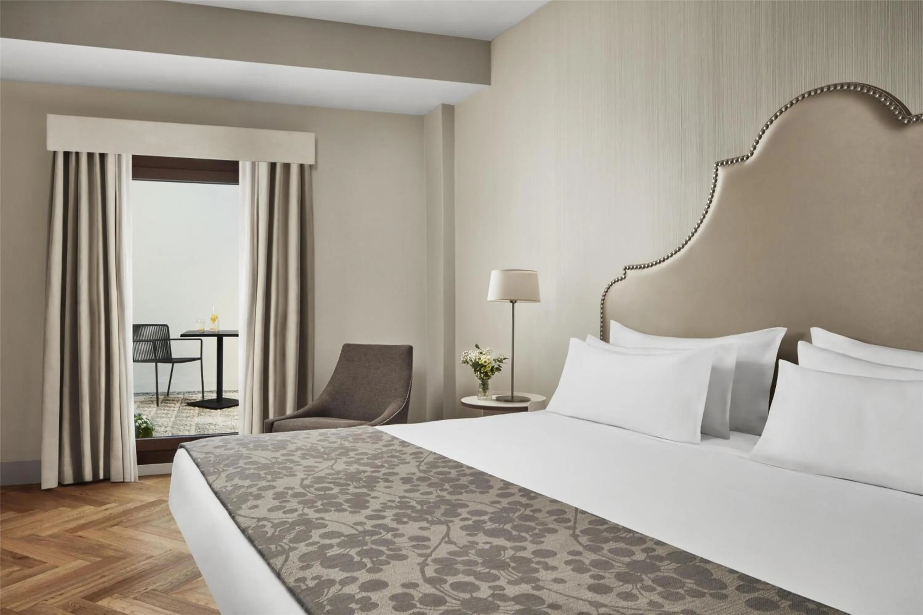 Bedroom, Bed in NH Collection Amistad Córdoba