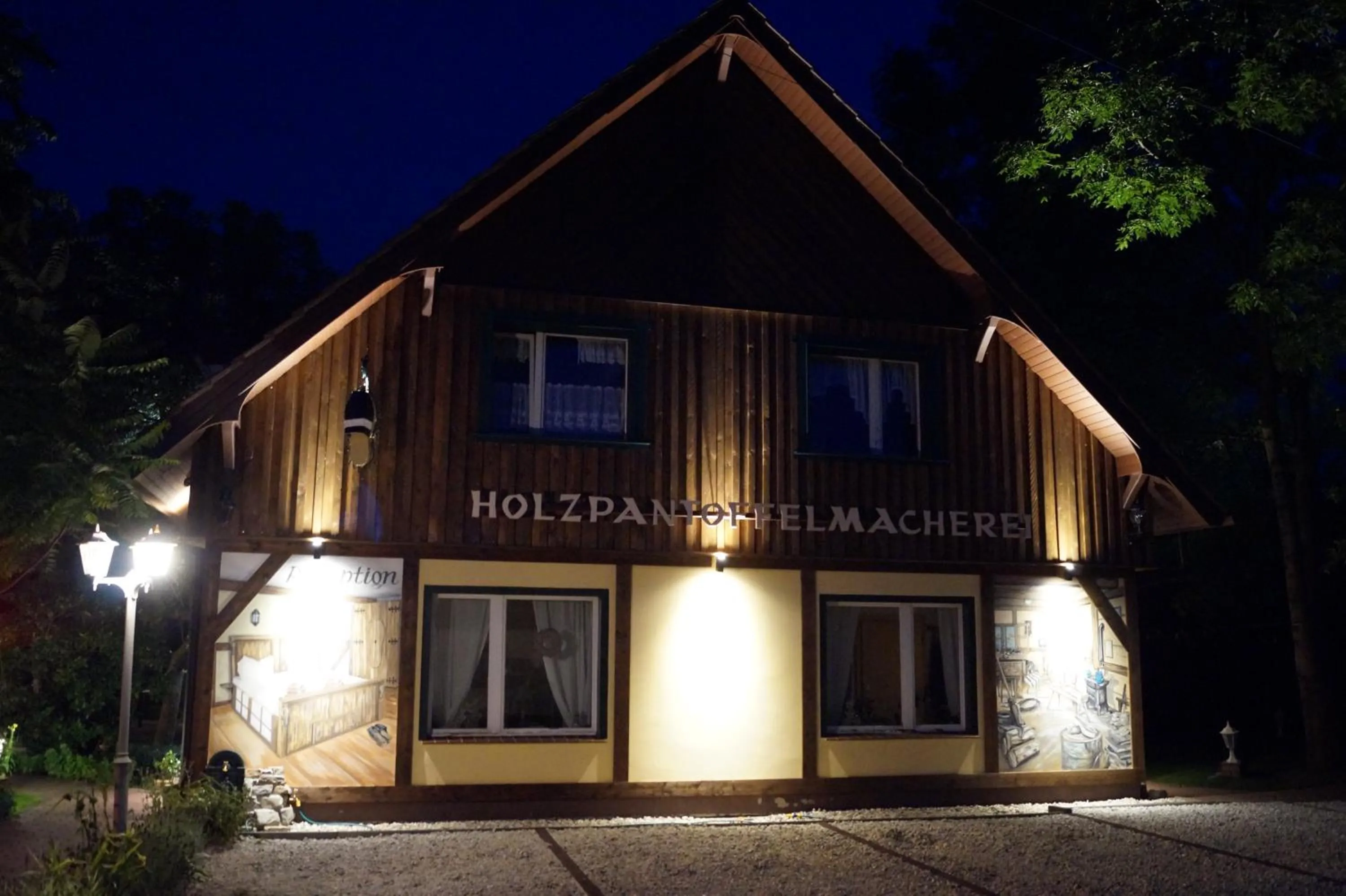 Facade/entrance in Pension zum Holzpantoffelmacher