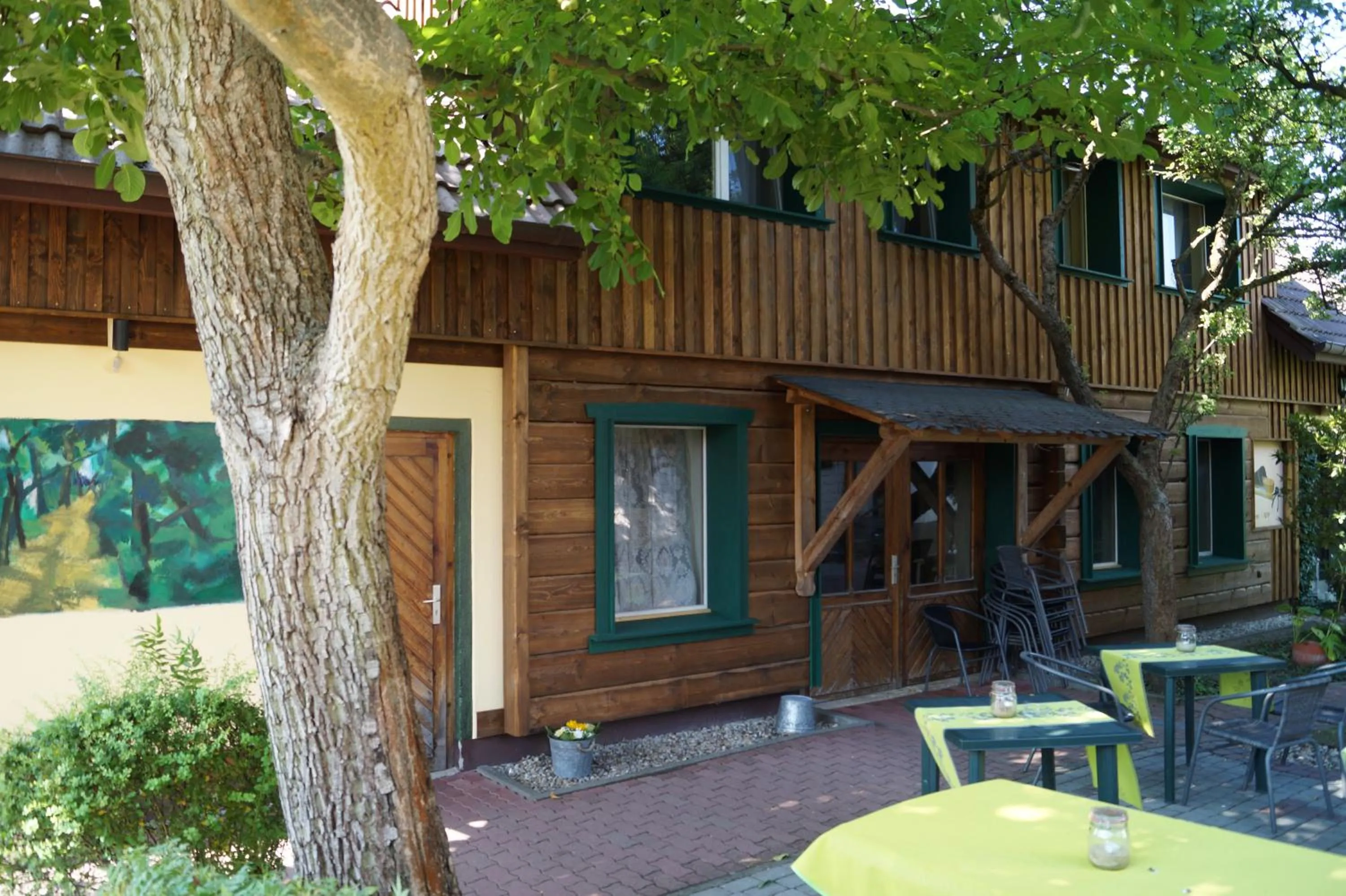 Patio in Pension zum Holzpantoffelmacher