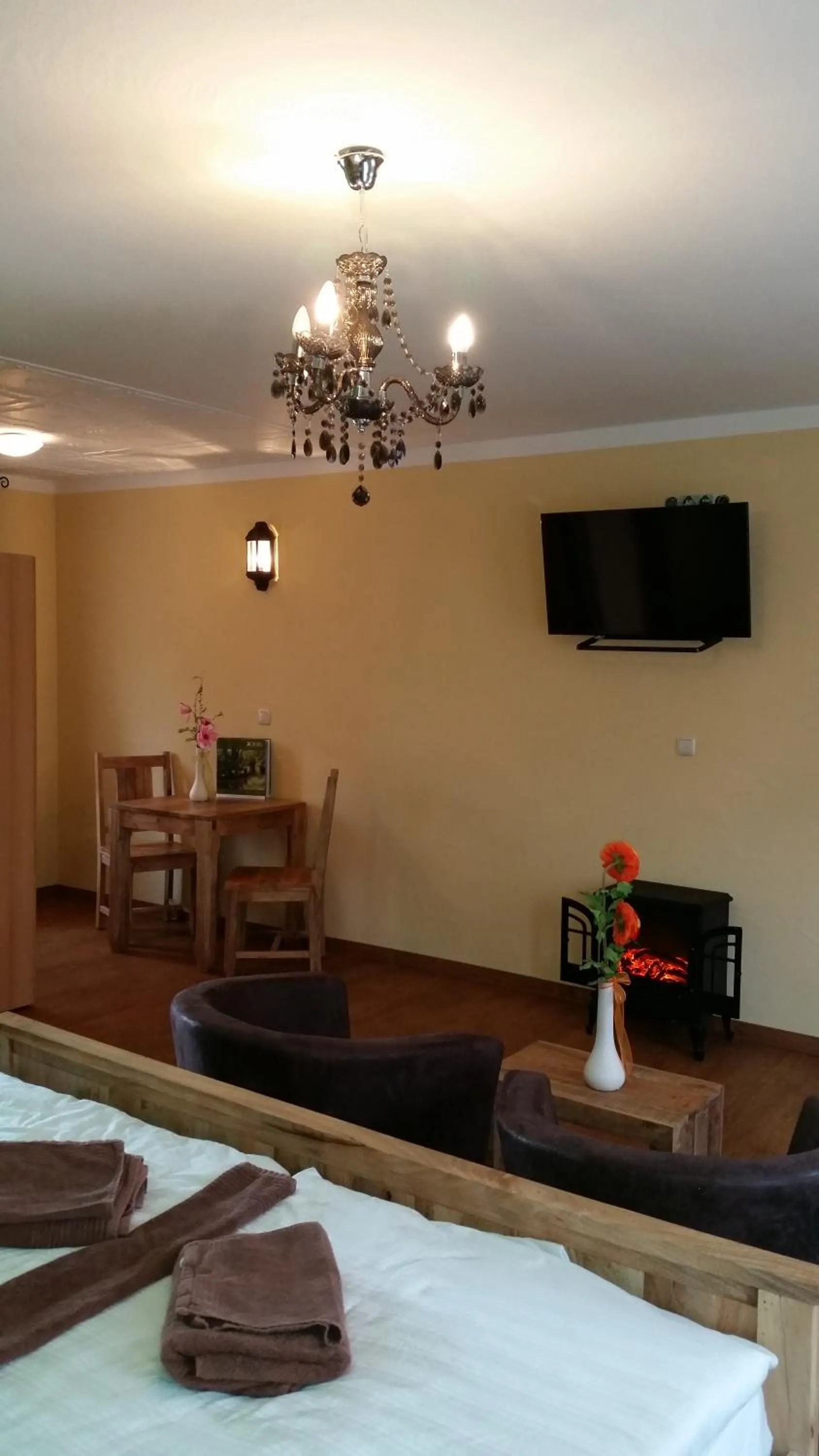 Seating area, Bed in Pension zum Holzpantoffelmacher
