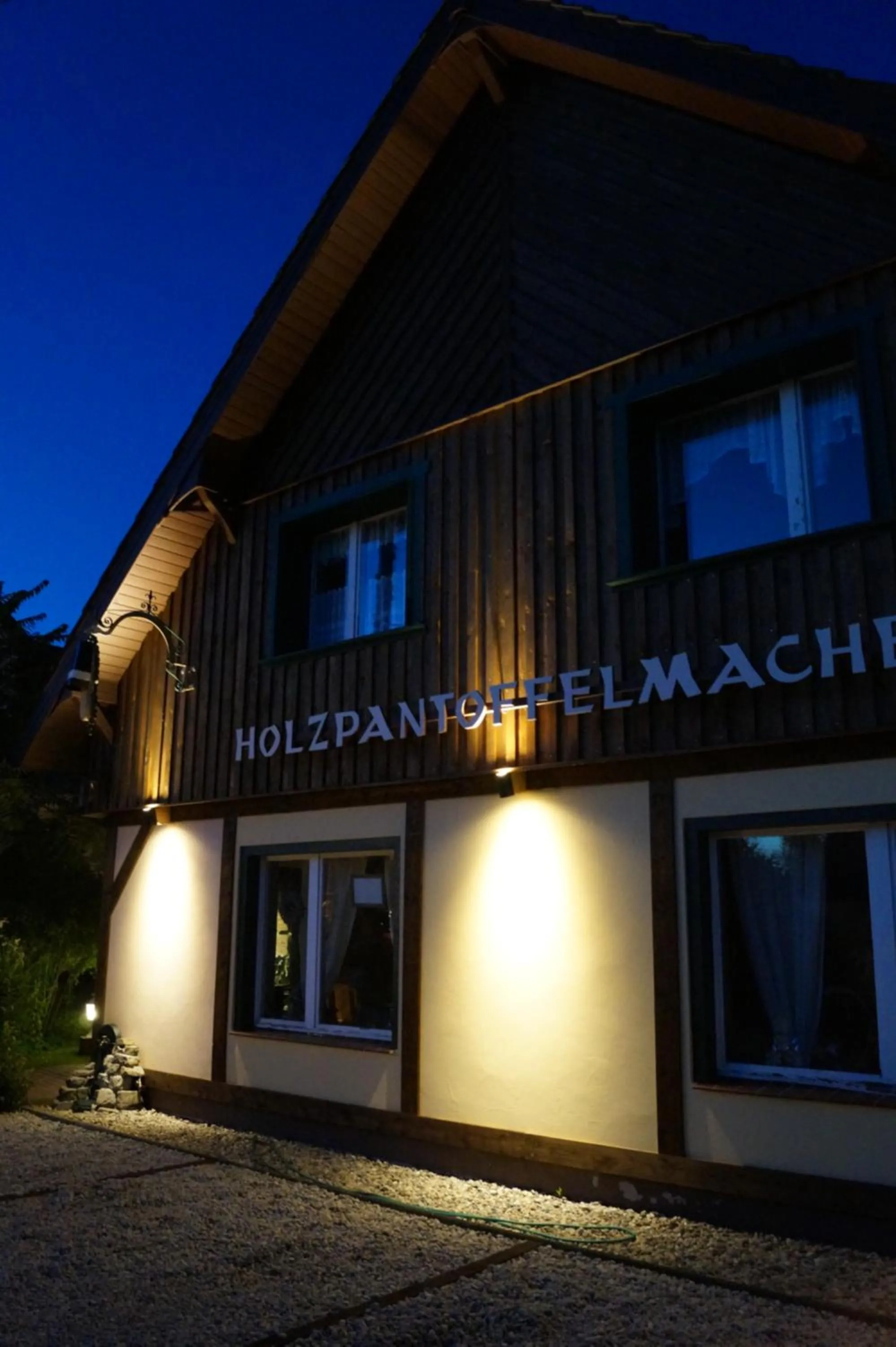 Facade/entrance in Pension zum Holzpantoffelmacher
