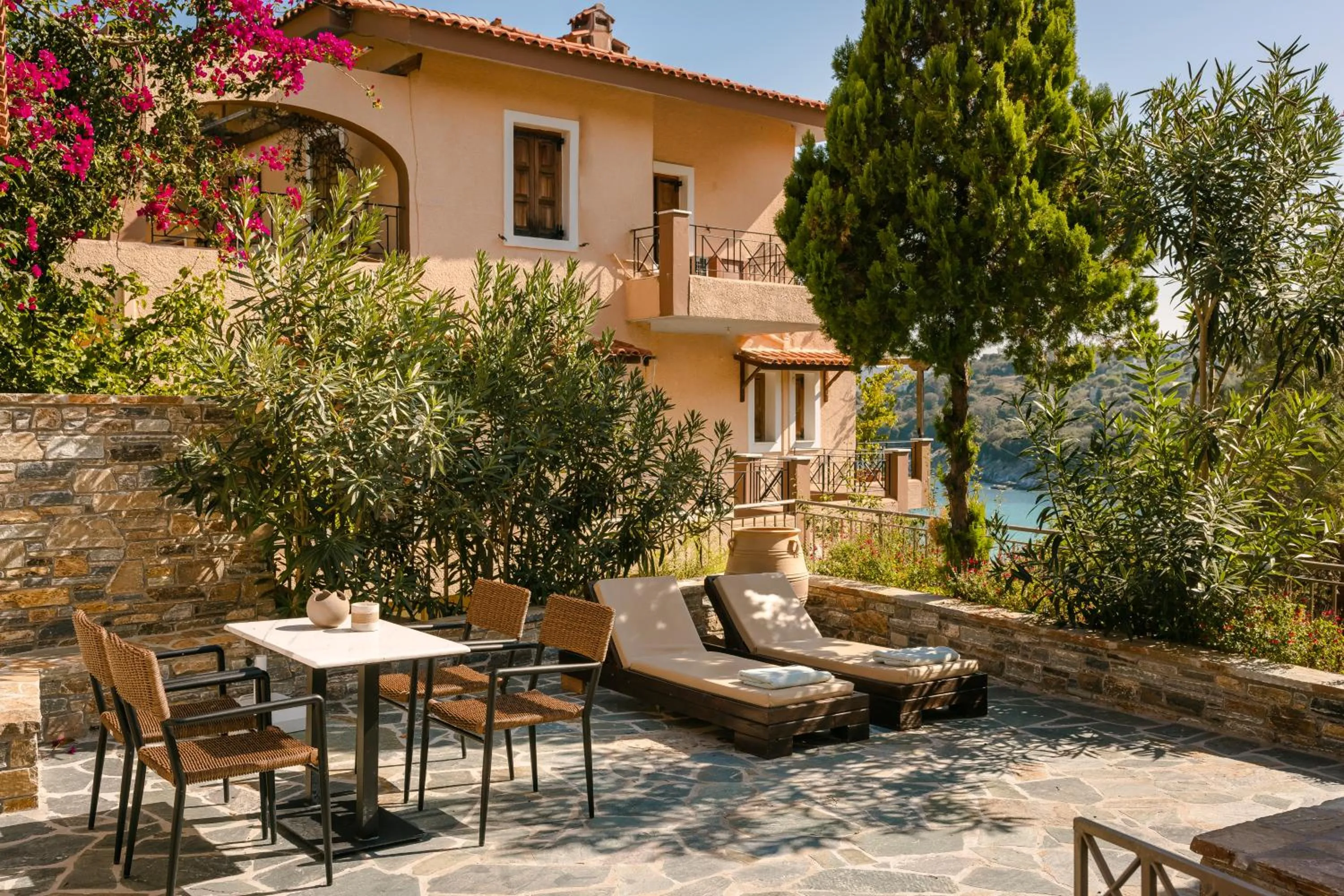 Paramithenio Village Beach Resort & Spa