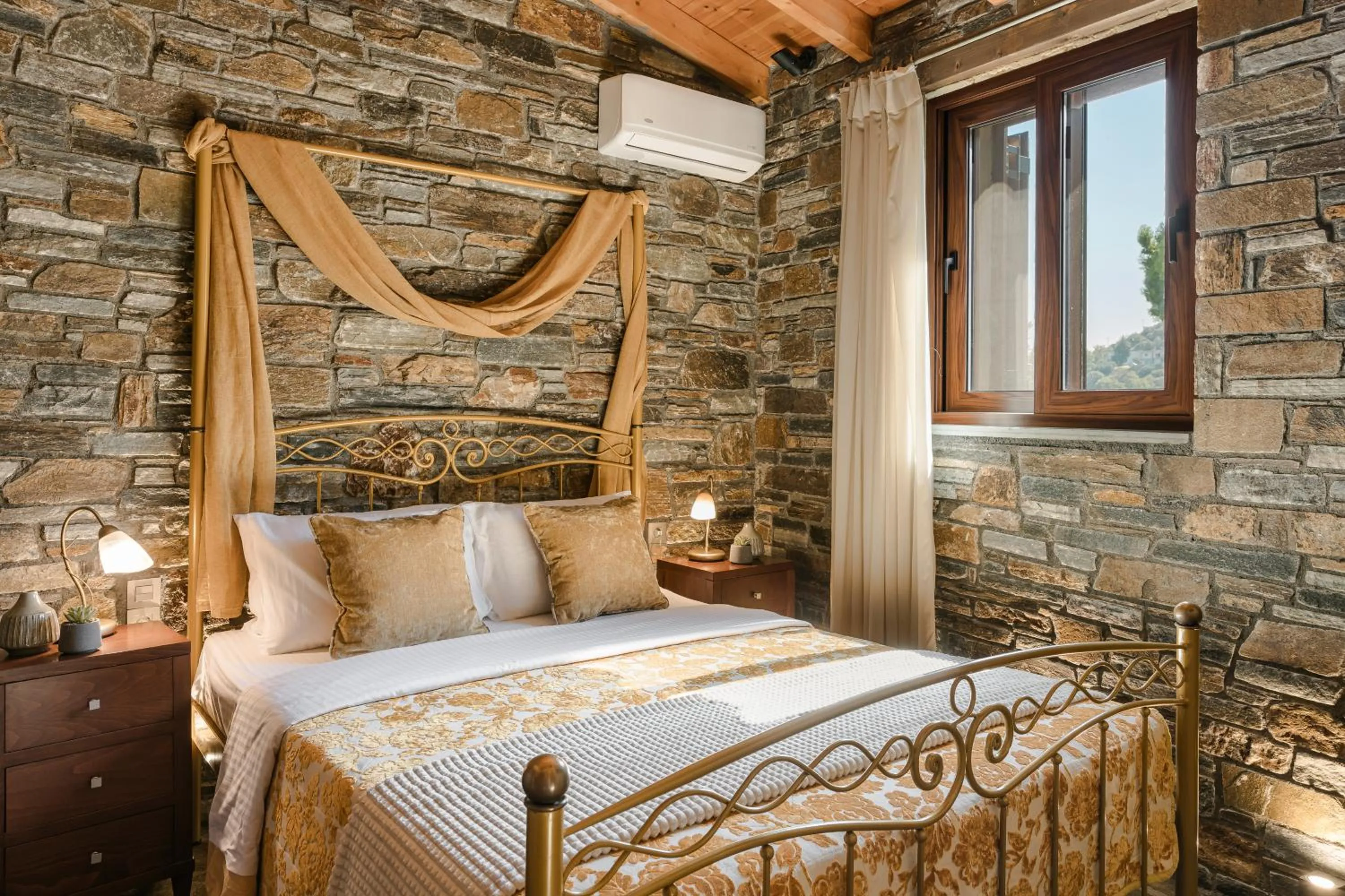 Bed in Paramithenio Village Beach Resort & Spa