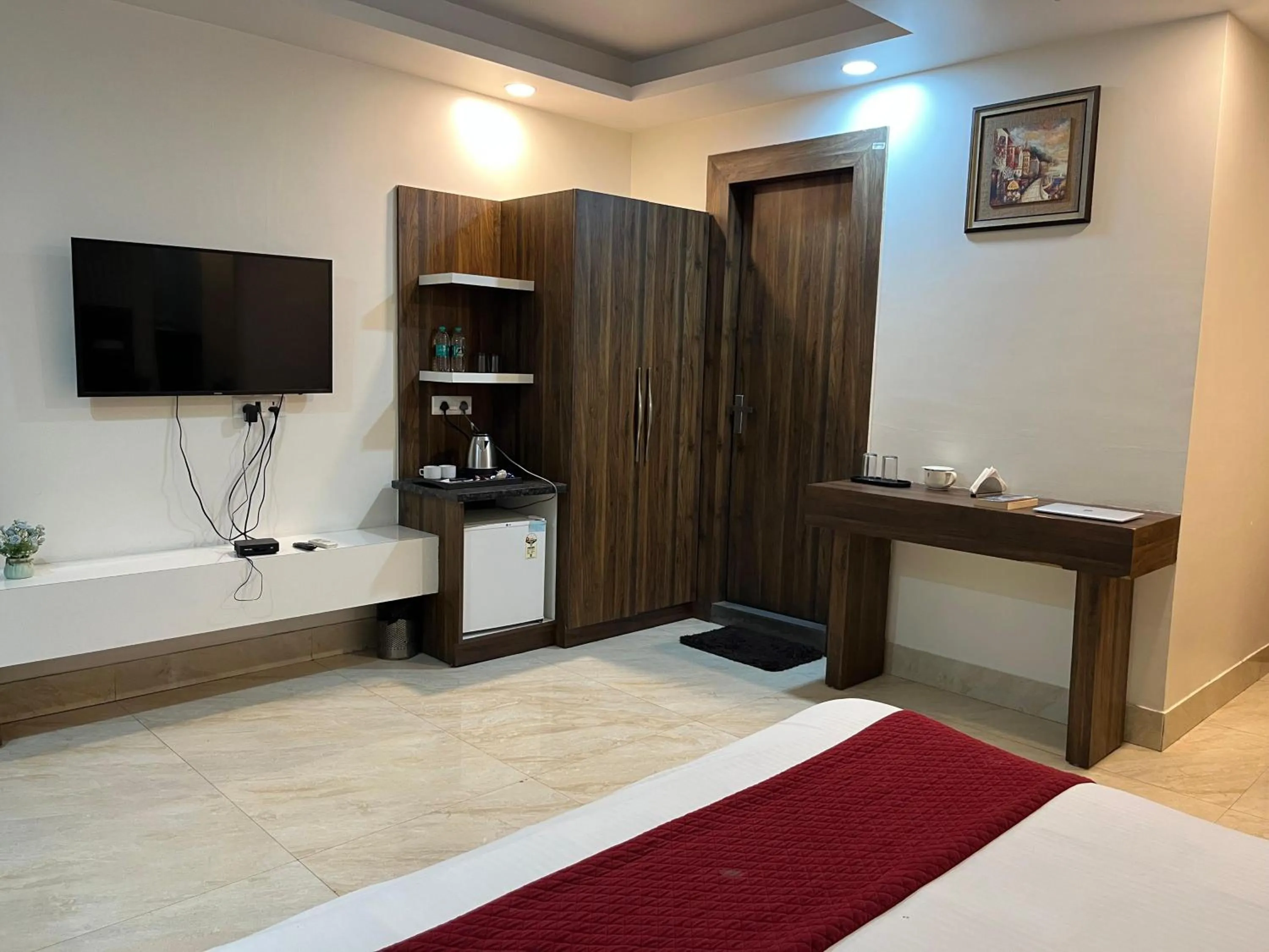 TV and multimedia, Bed in Hotel Maira