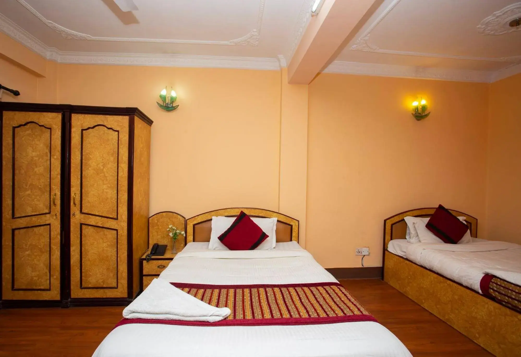 Deluxe Twin Room in Hotel Mudkhu Durbar Deluxe Twin Room in Hotel Mudkhu Durbar