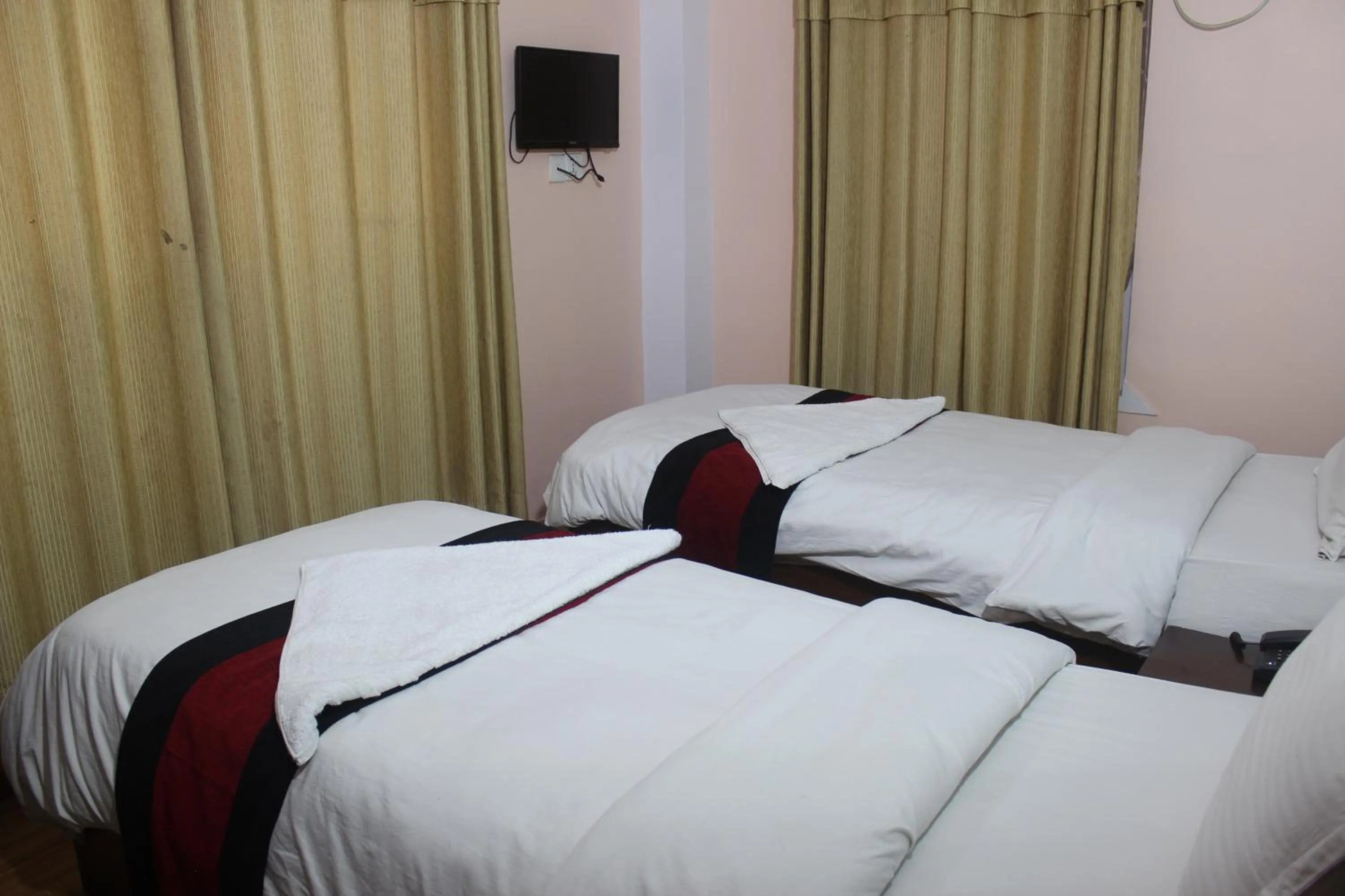 Bed in Hotel Mudkhu Durbar