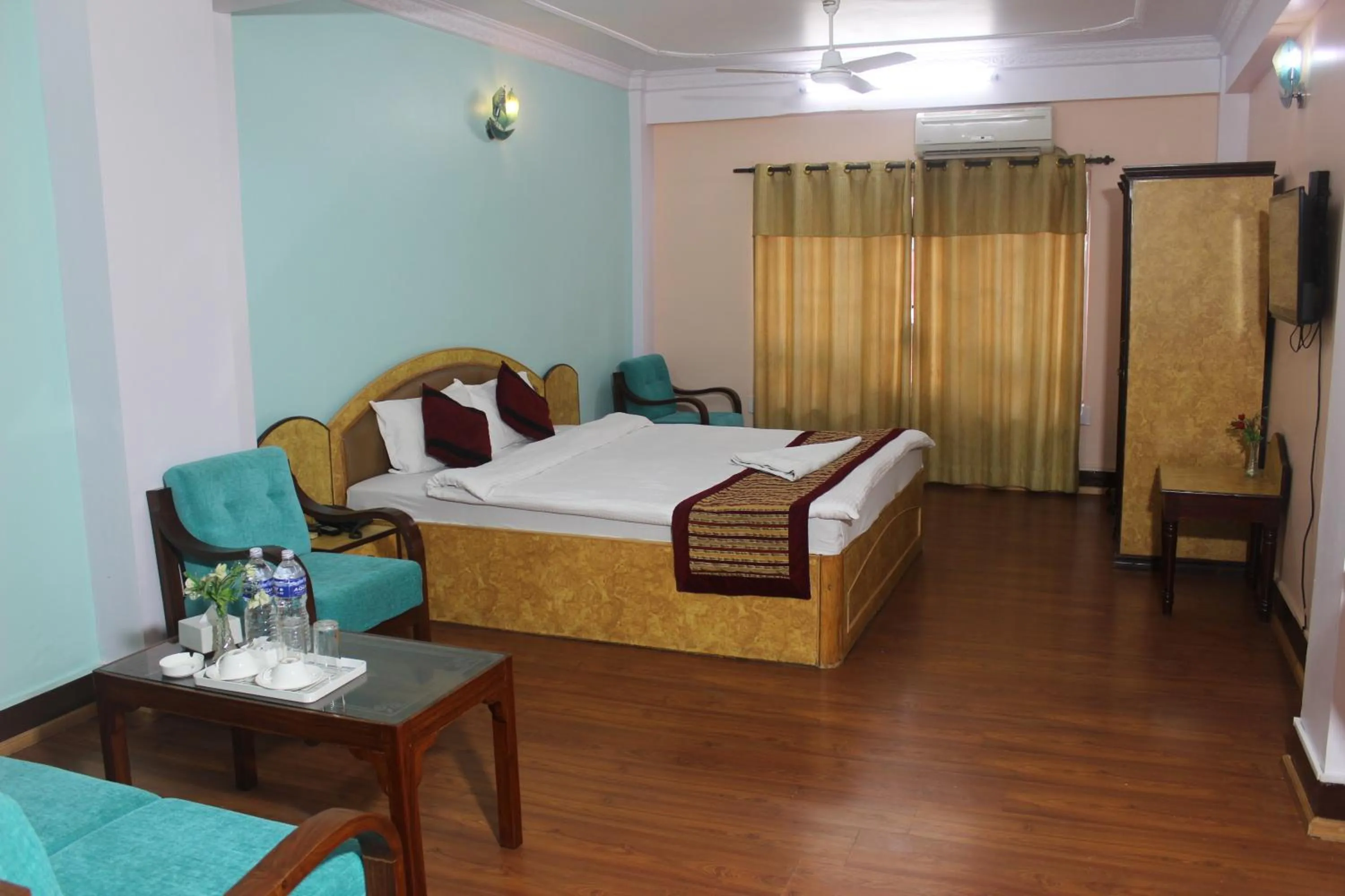 Bed in Hotel Mudkhu Durbar