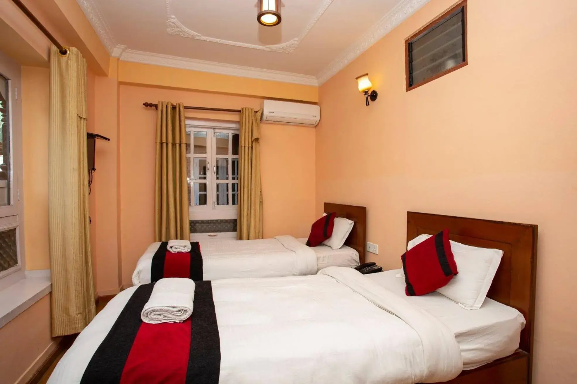 Standard Twin Room in Hotel Mudkhu Durbar Standard Twin Room in Hotel Mudkhu Durbar