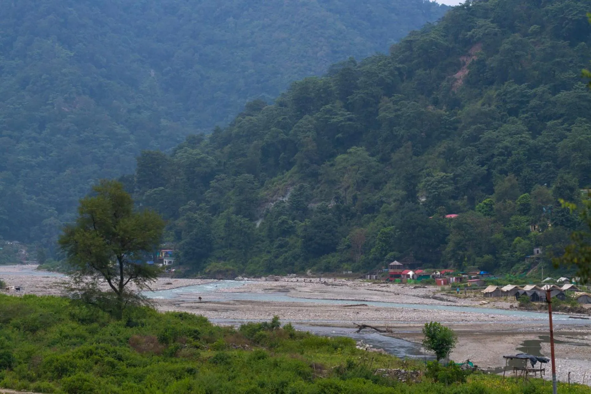 Natural landscape in Zostel Plus Rishikesh, Mohanchatti