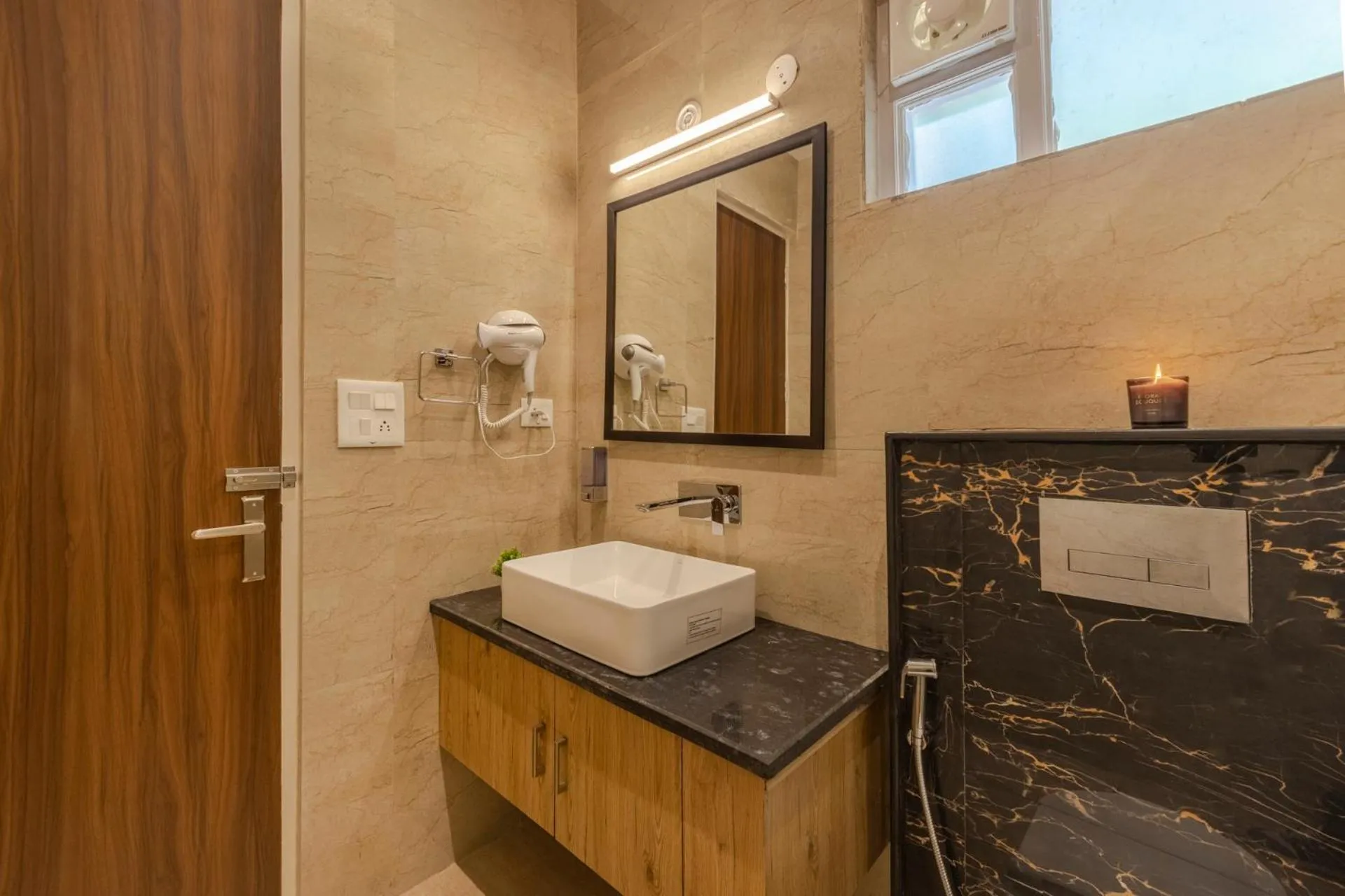 Bathroom in Zostel Plus Rishikesh, Mohanchatti