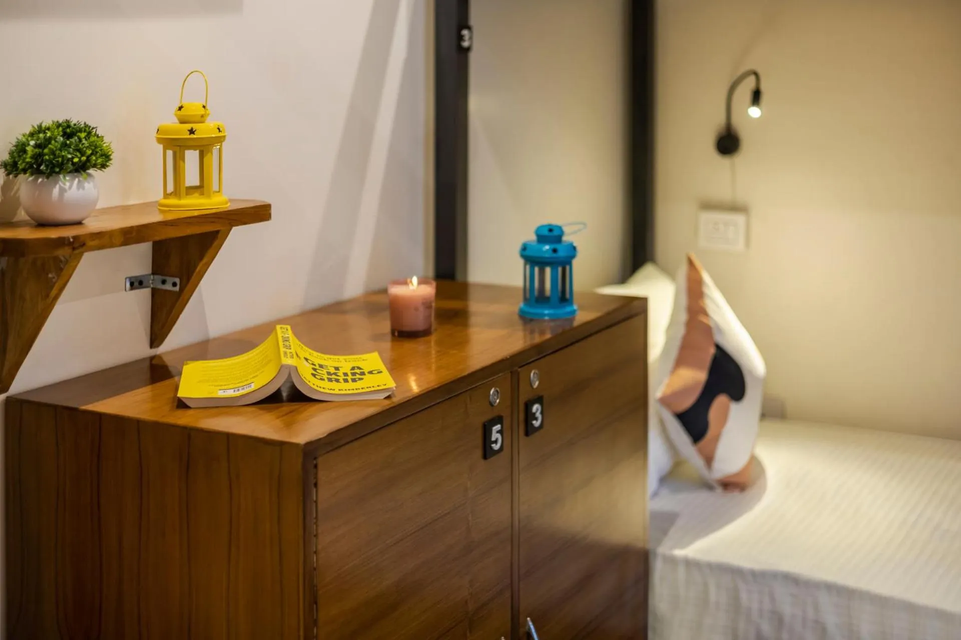 Bedroom in Zostel Plus Rishikesh, Mohanchatti