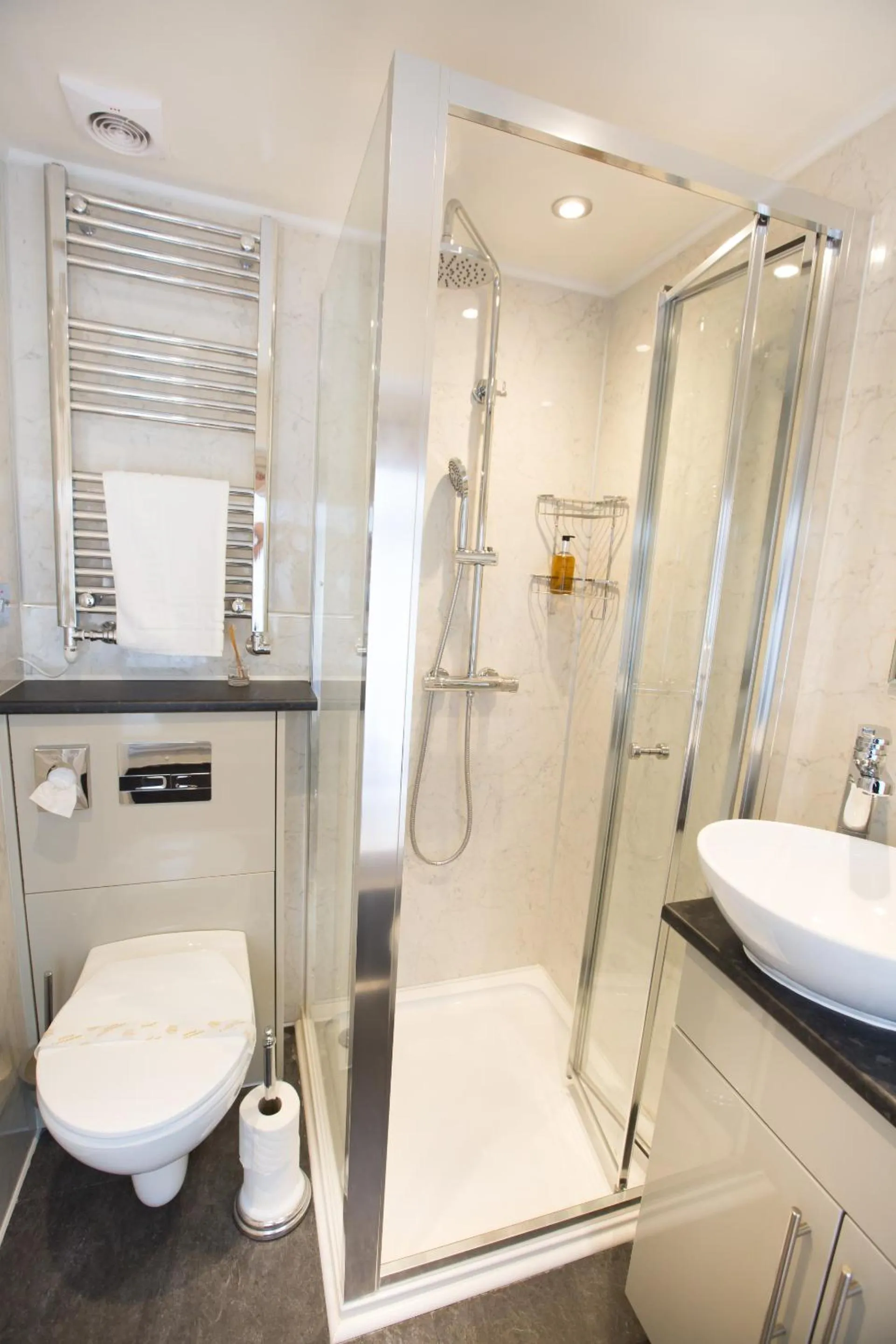 Bathroom in The Old Brewhouse