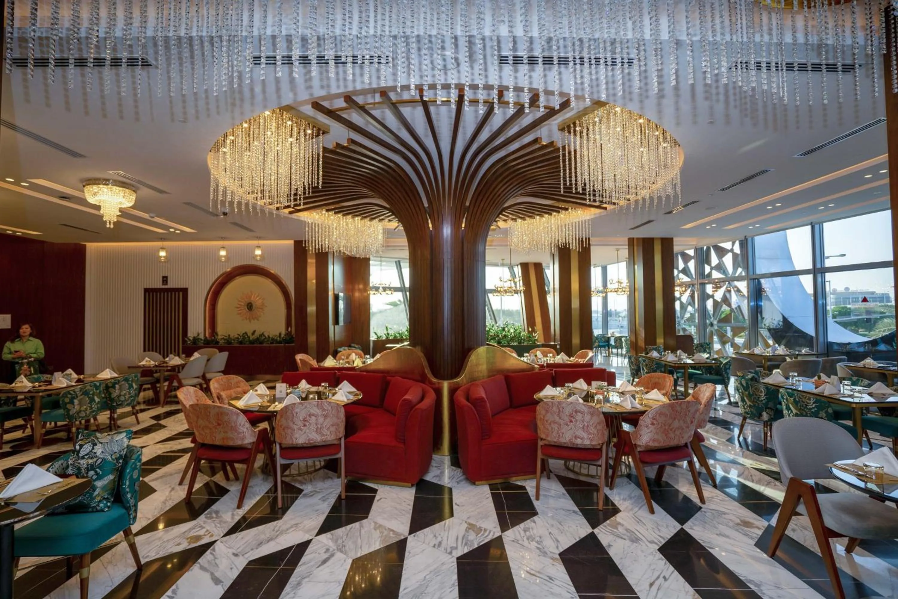 Restaurant/places to eat in Velero Hotel Doha Lusail