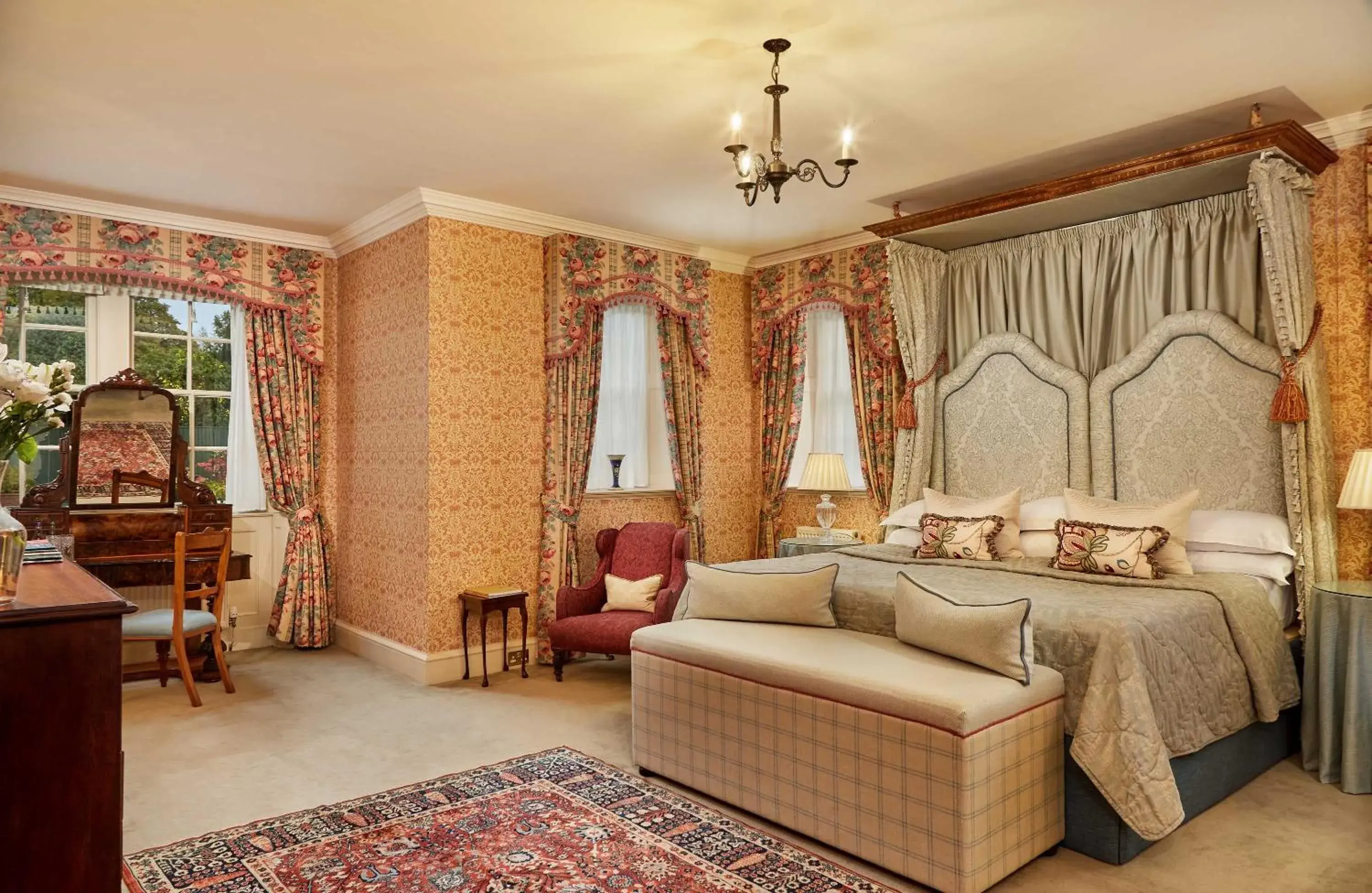 Garden View Suite in Glenapp Castle Garden View Suite in Glenapp Castle