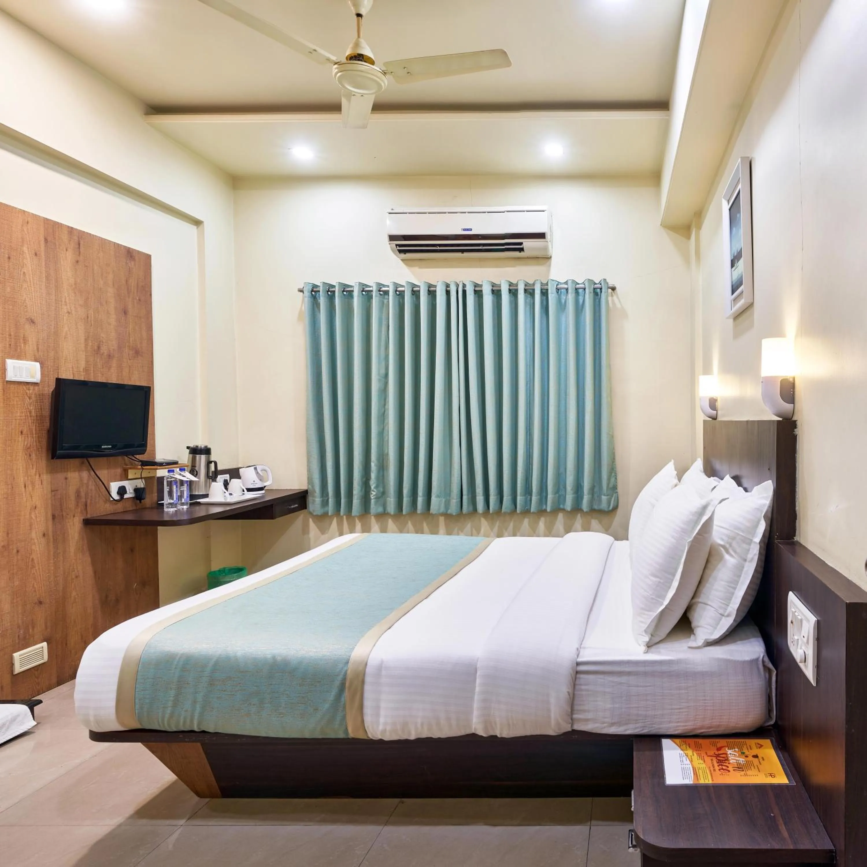 Bedroom, Bed in Hotel Atria, Kolhapur