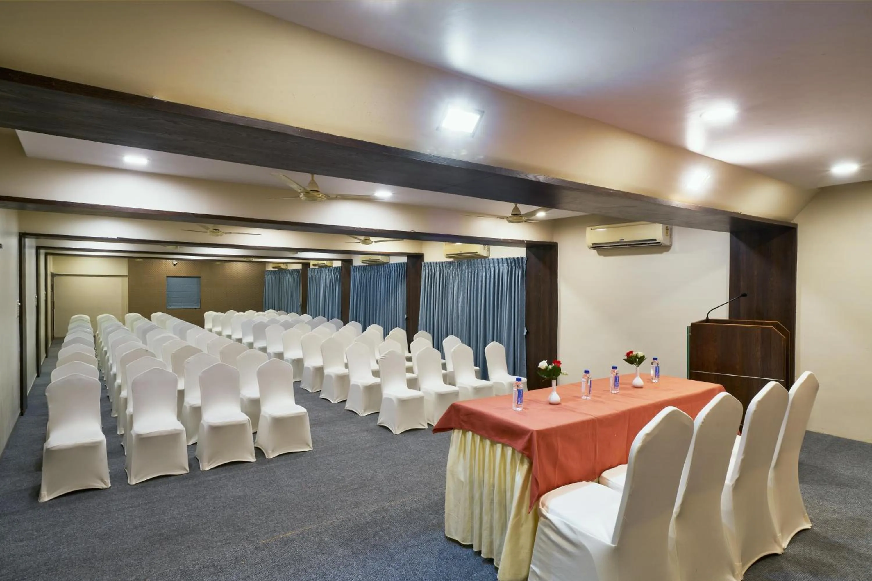 Meeting/conference room in Hotel Atria, Kolhapur