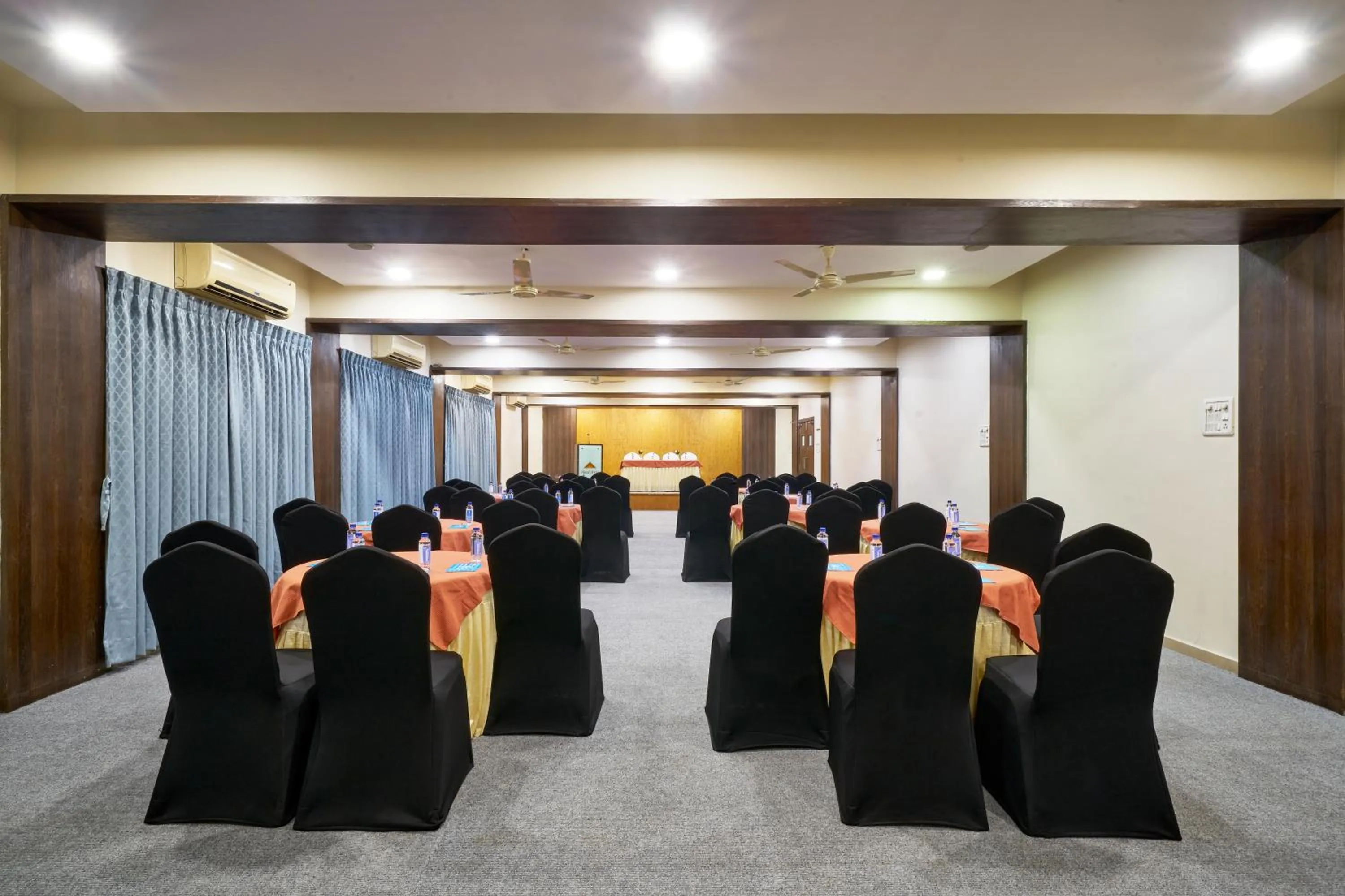 Meeting/conference room in Hotel Atria, Kolhapur