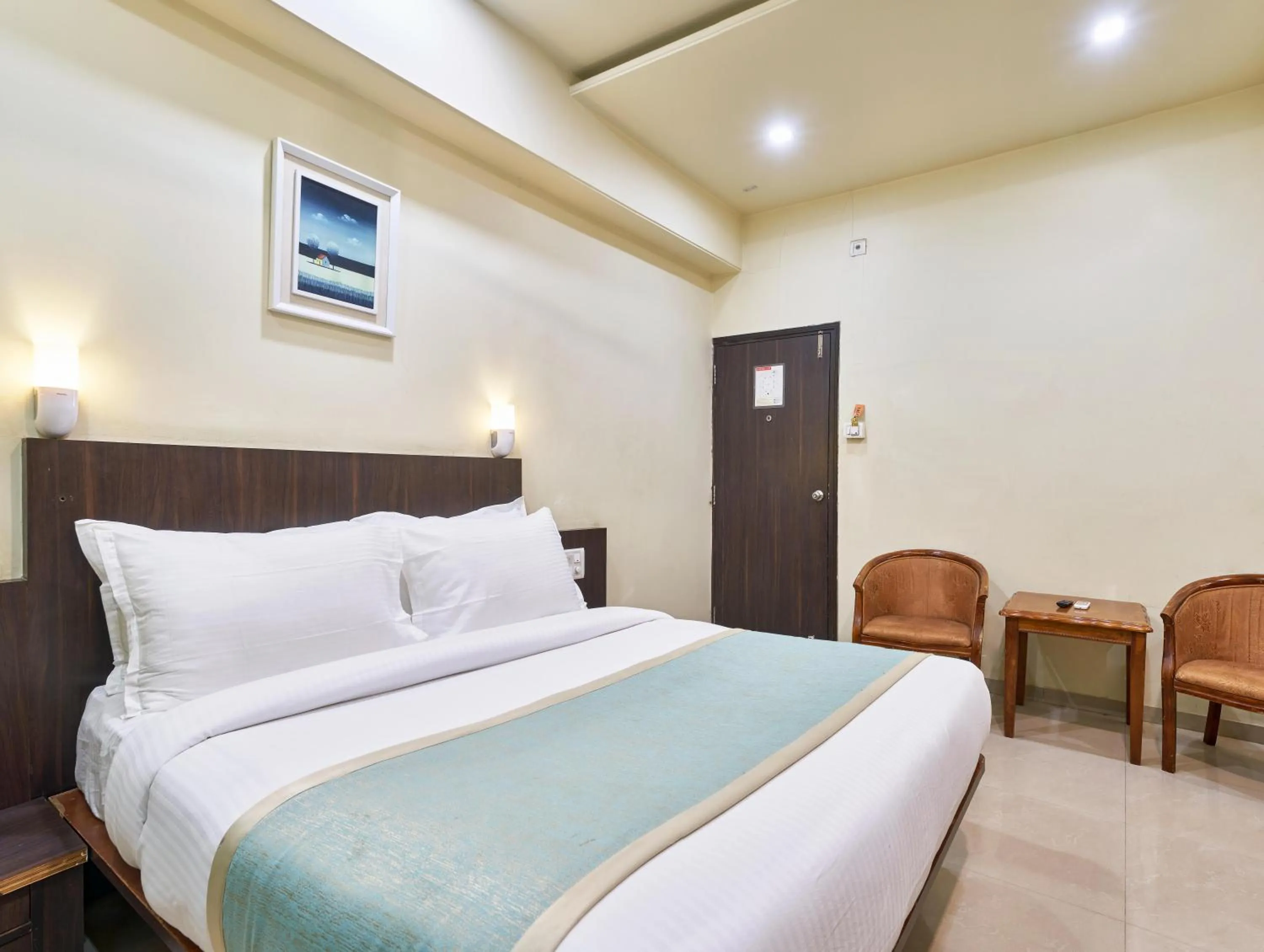Bedroom, Bed in Hotel Atria, Kolhapur