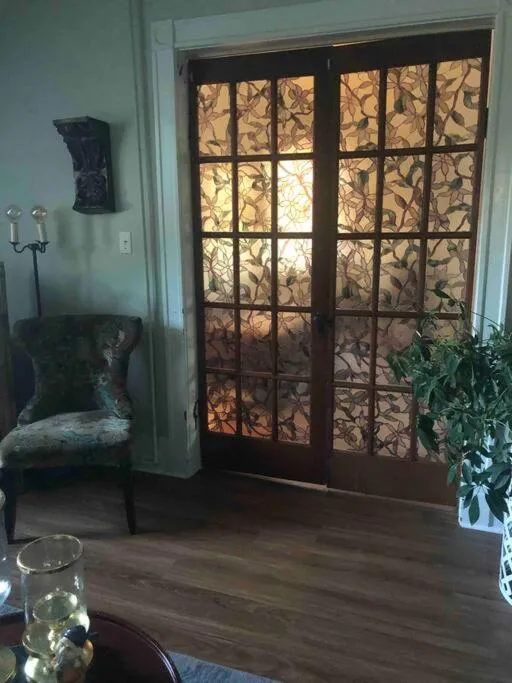 Redefined Alchemy - Bright, eclectic, pretty Apt 3E