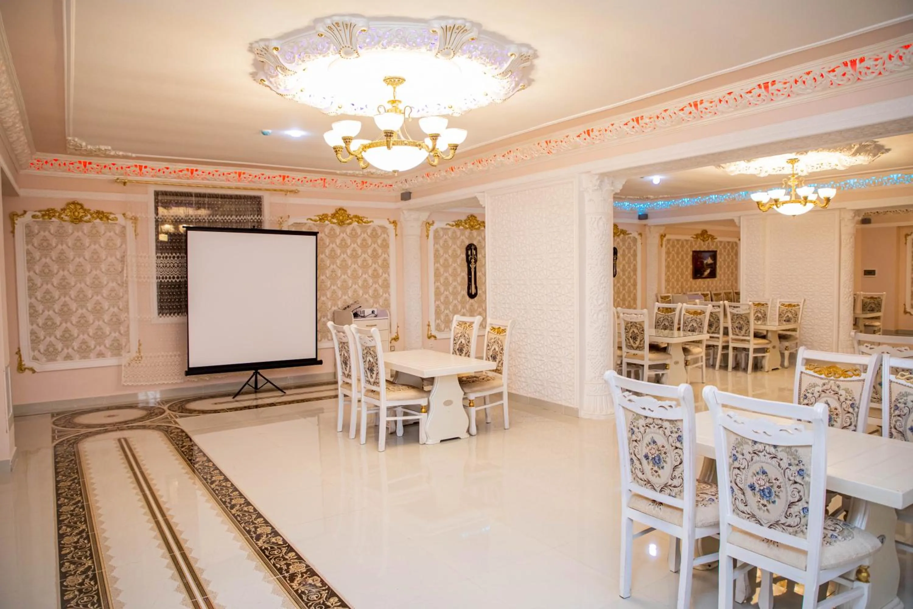 Restaurant/places to eat in Buyuk Humo