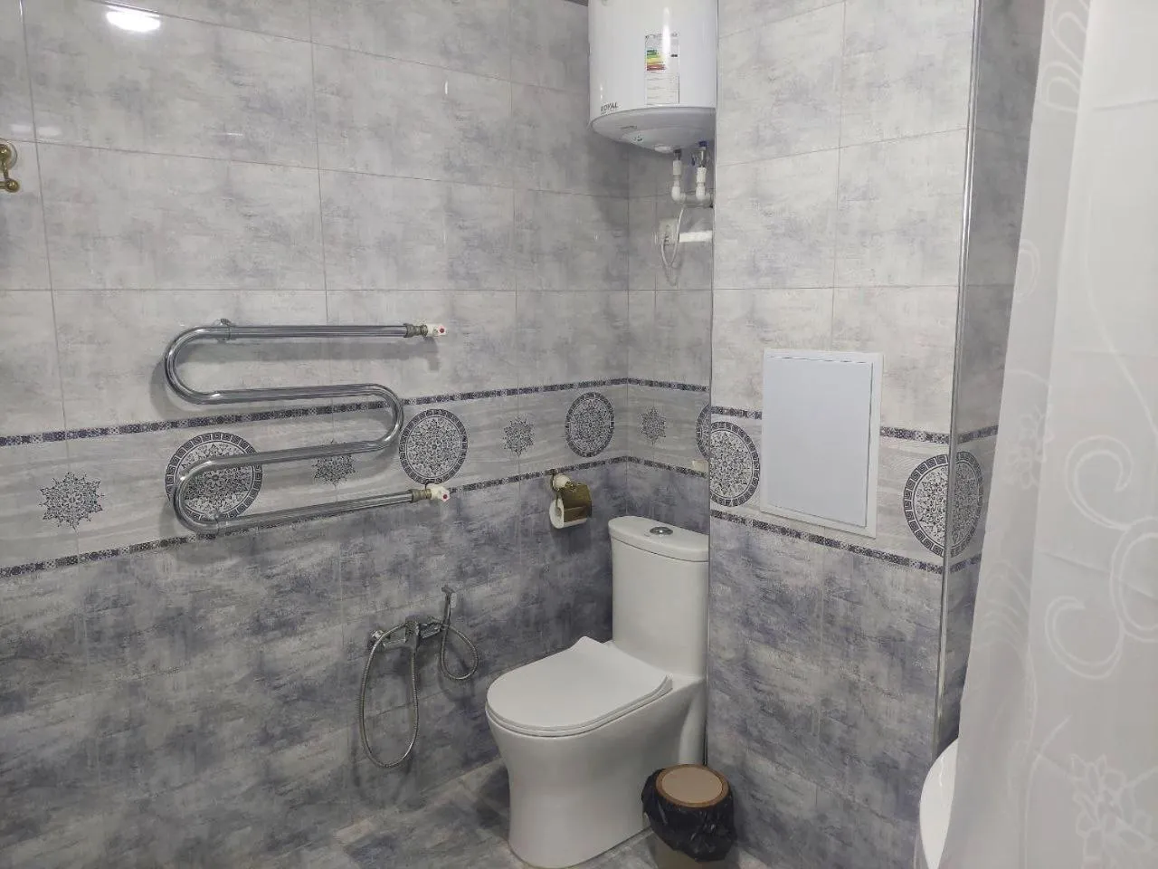 Toilet in Buyuk Humo