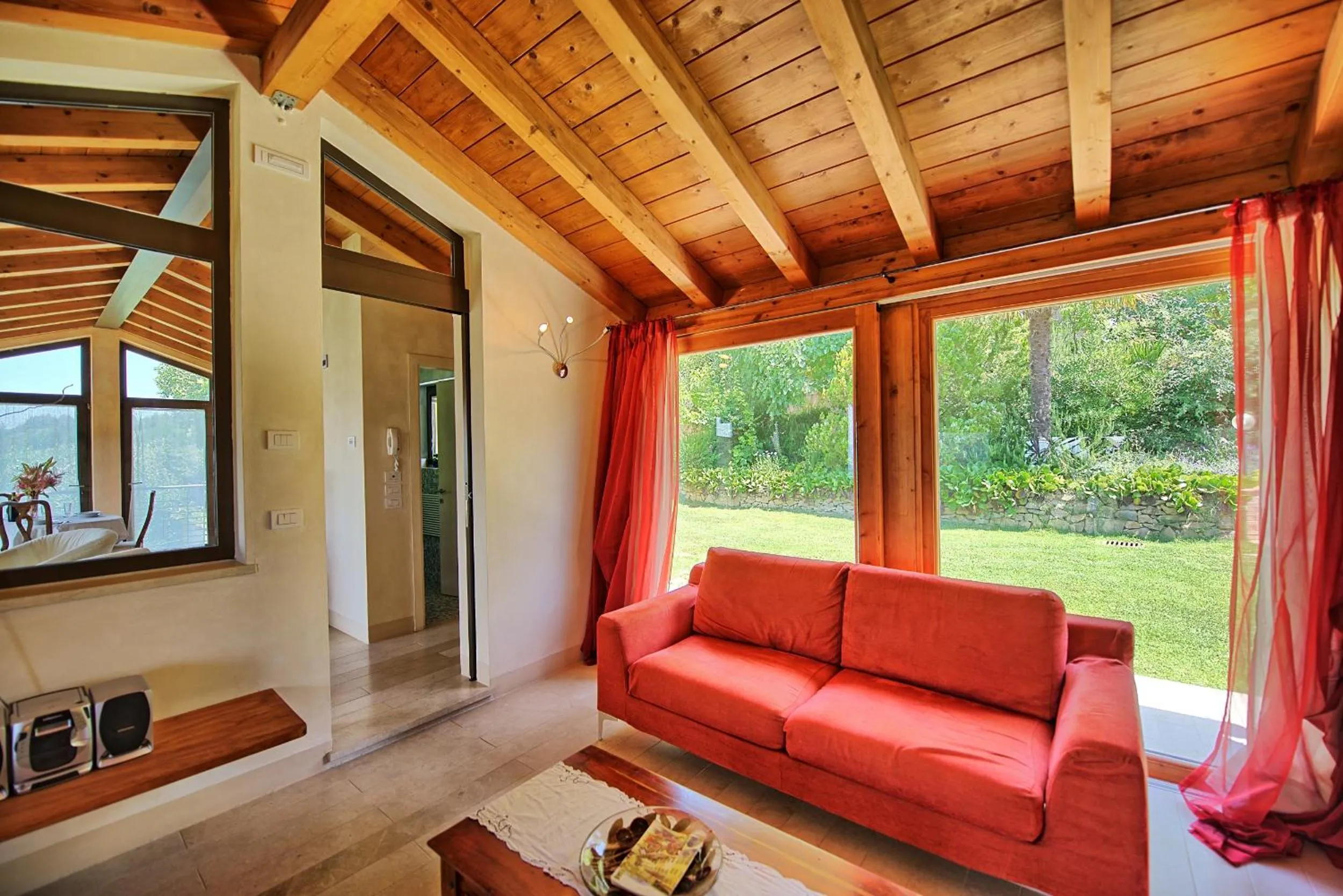 TV and multimedia in Villa Casa Lucia by PosarelliVillas