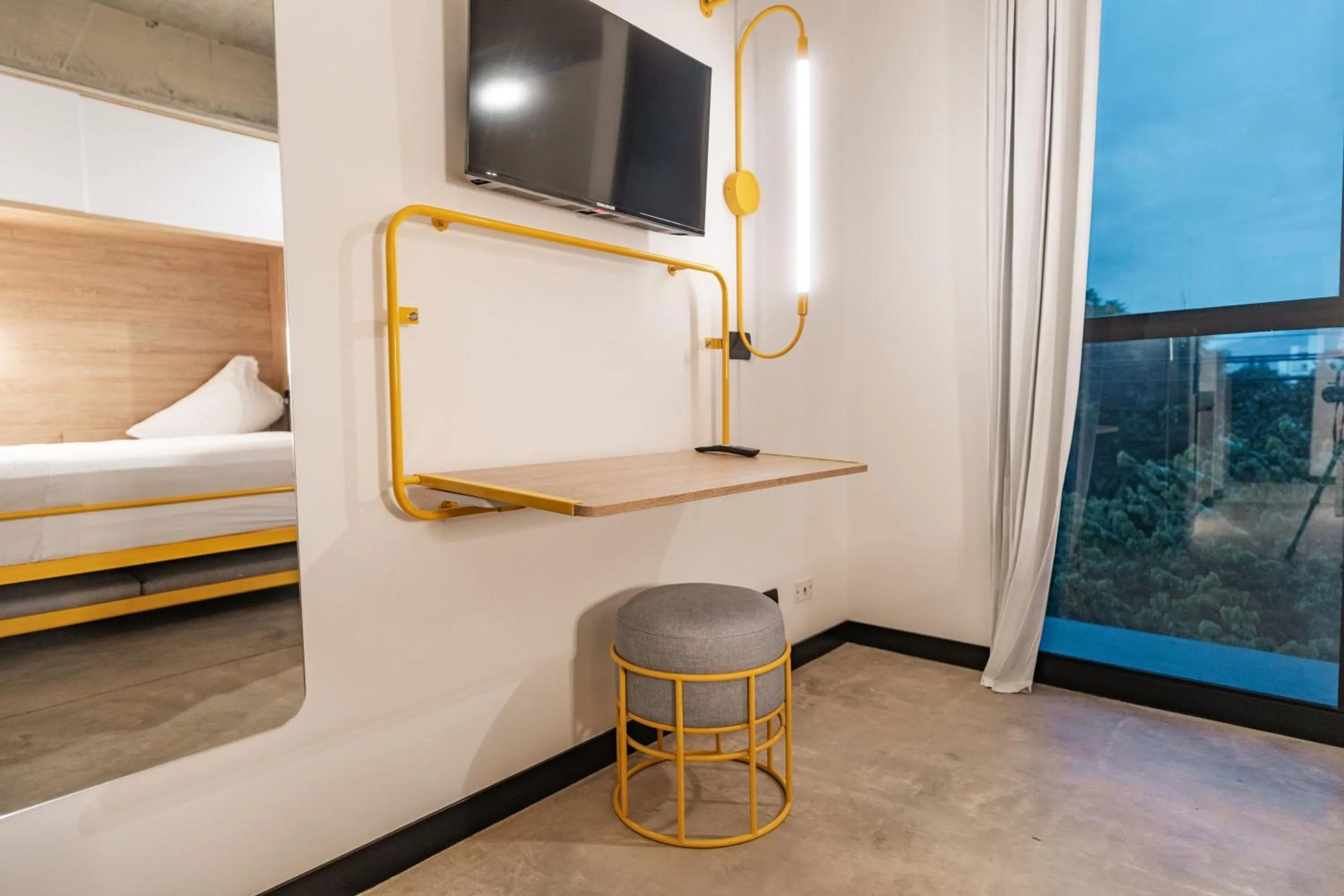 Toilet, Bed in Indie Universe Creative Hotel