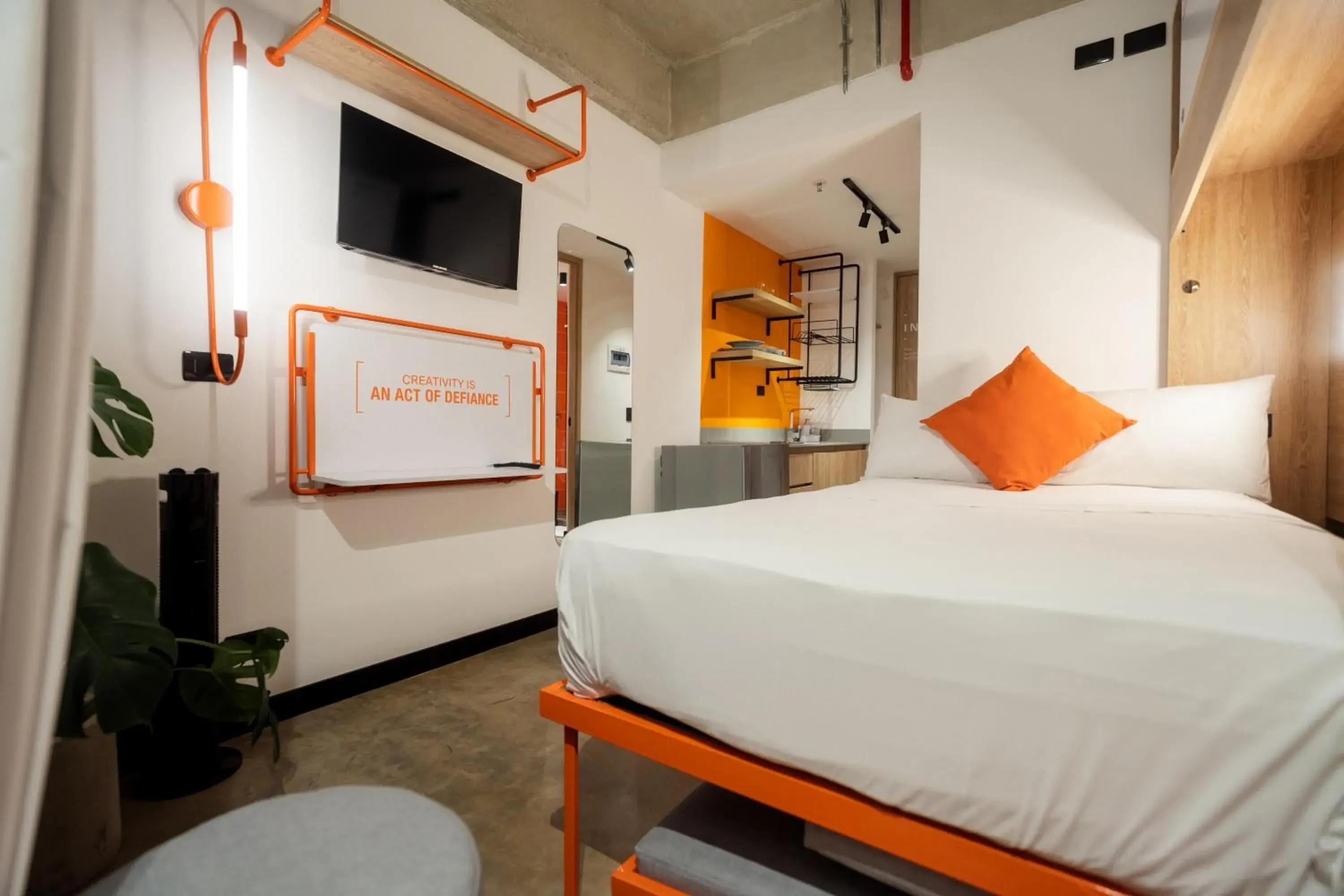 TV and multimedia, Bed in Indie Universe Creative Hotel TV and multimedia, Bed in Indie Universe Creative Hotel