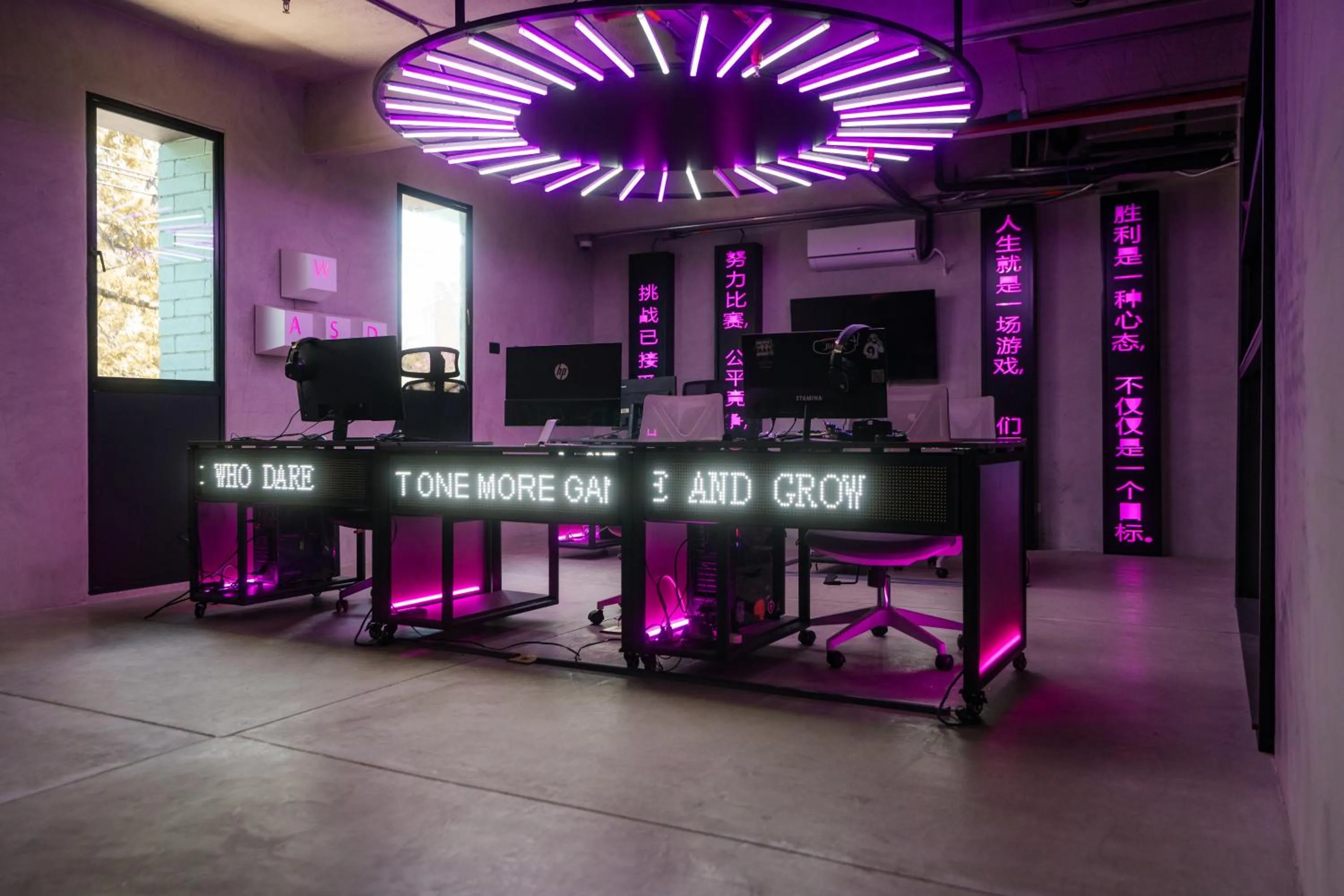 Seating area in Indie Universe Creative Hotel