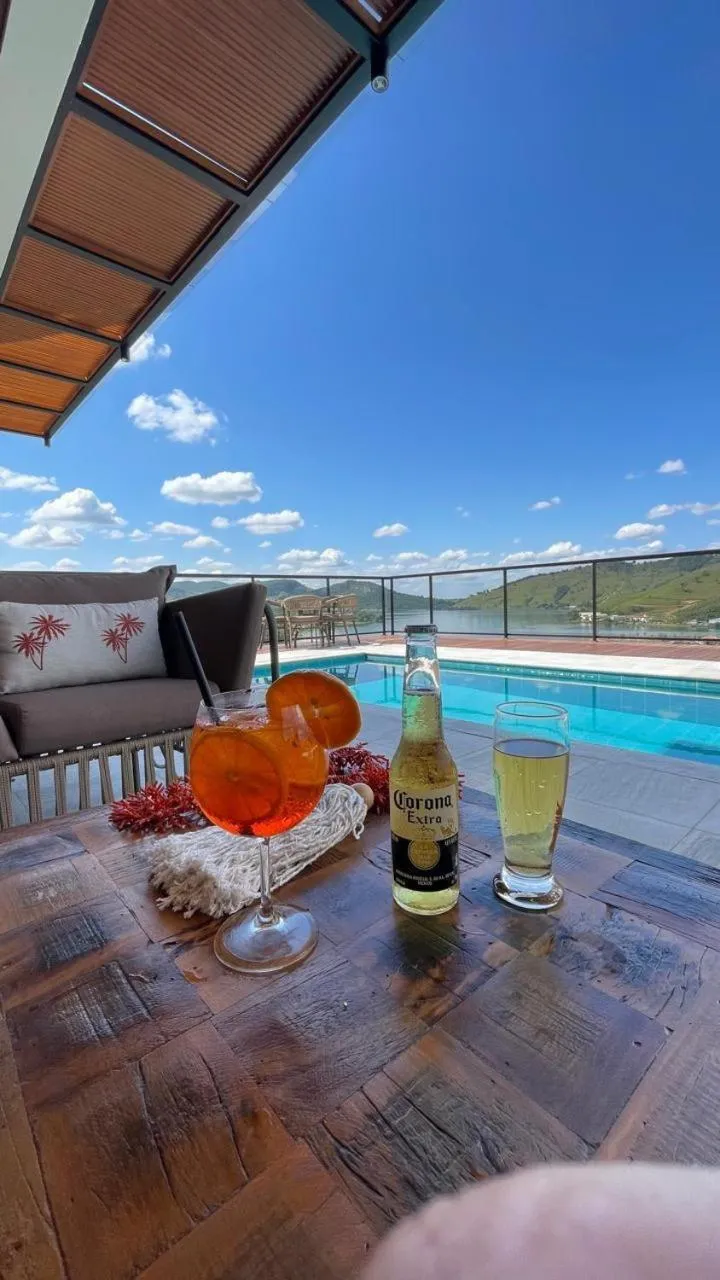 Swimming pool in Vista do Lago Hotel
