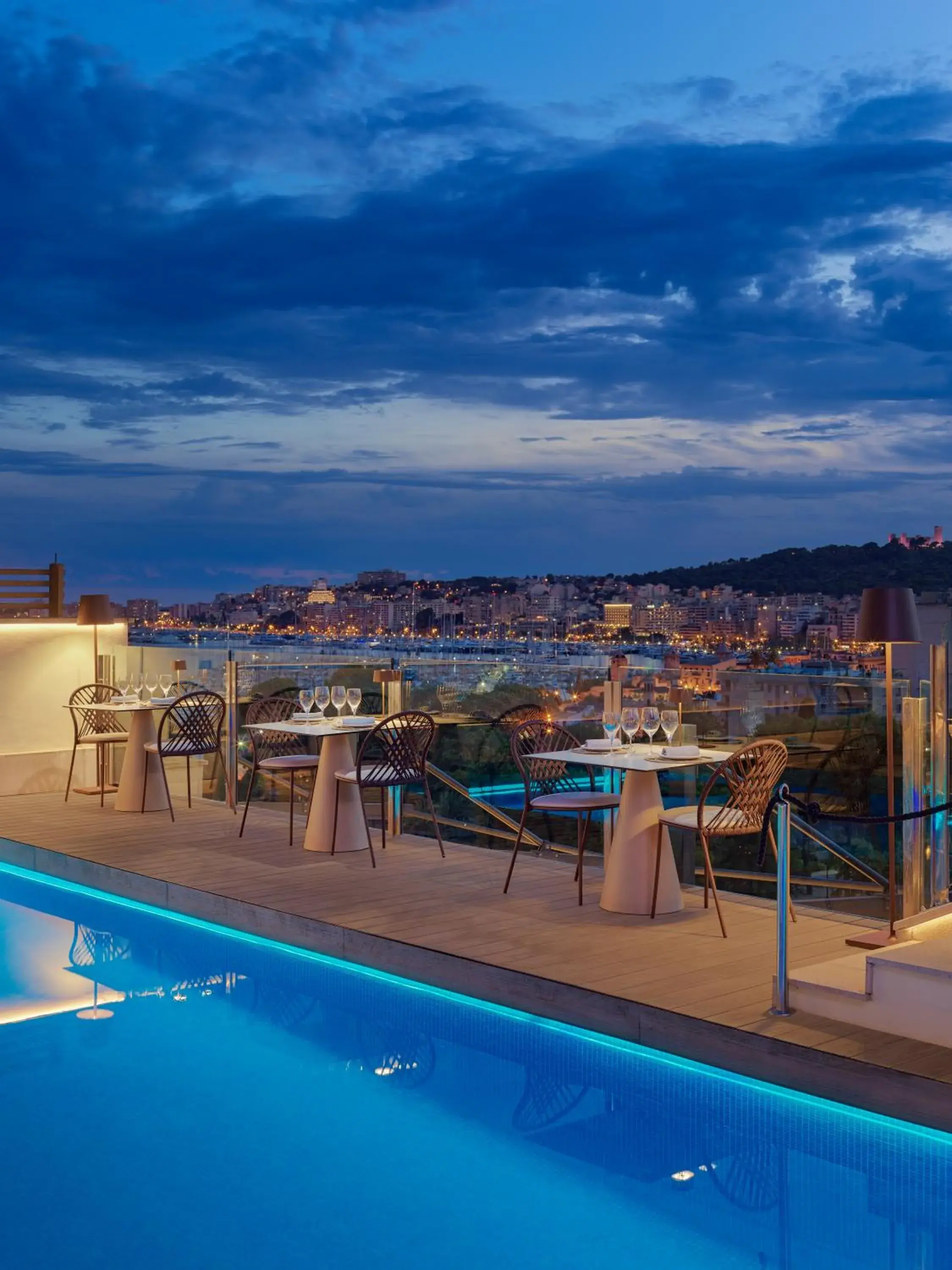 Restaurant/places to eat in Hotel Saratoga Restaurant/places to eat in Hotel Saratoga