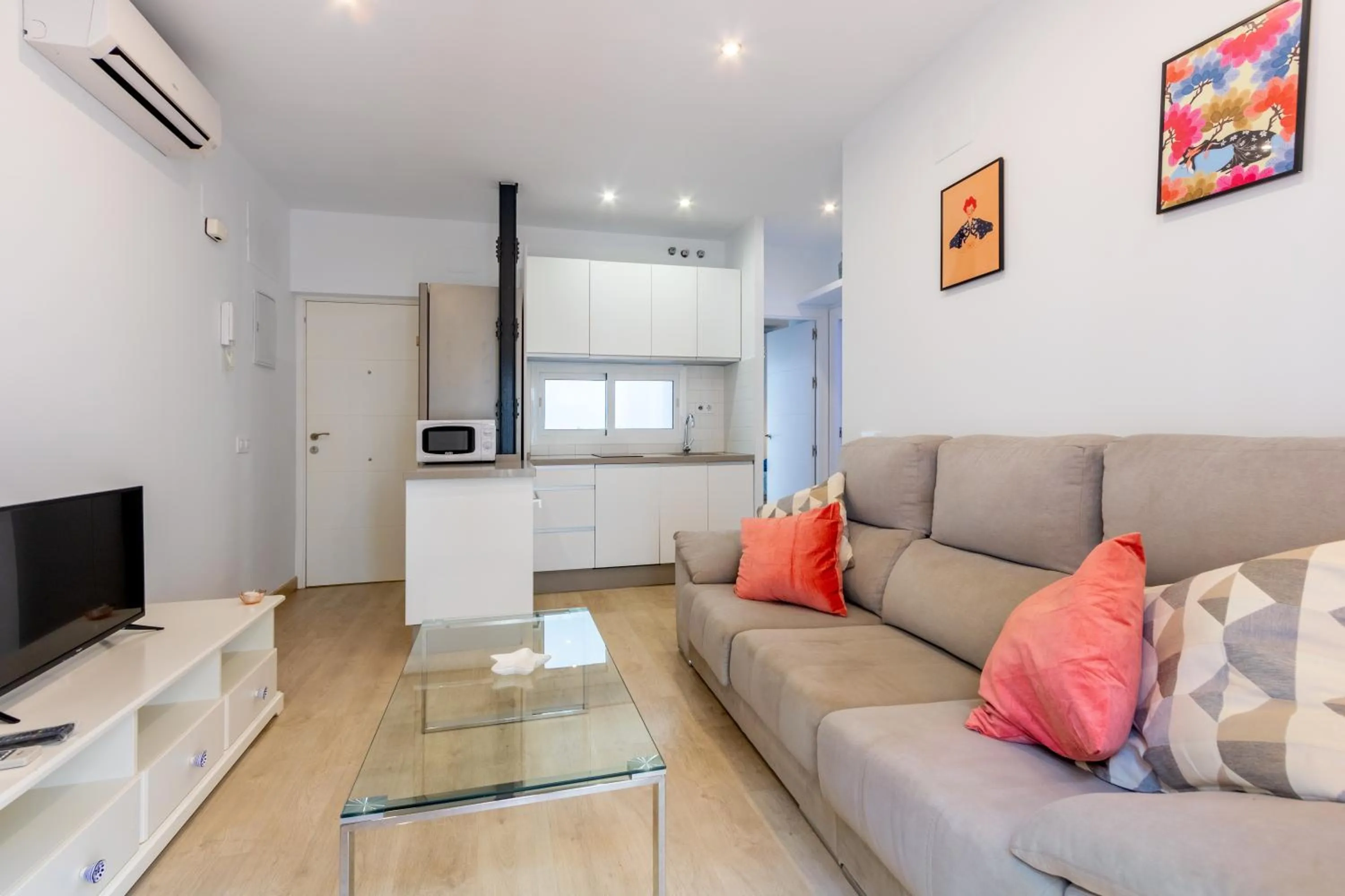 Charming 2 Bedroom Apartment Triana Bridge By OCityzen