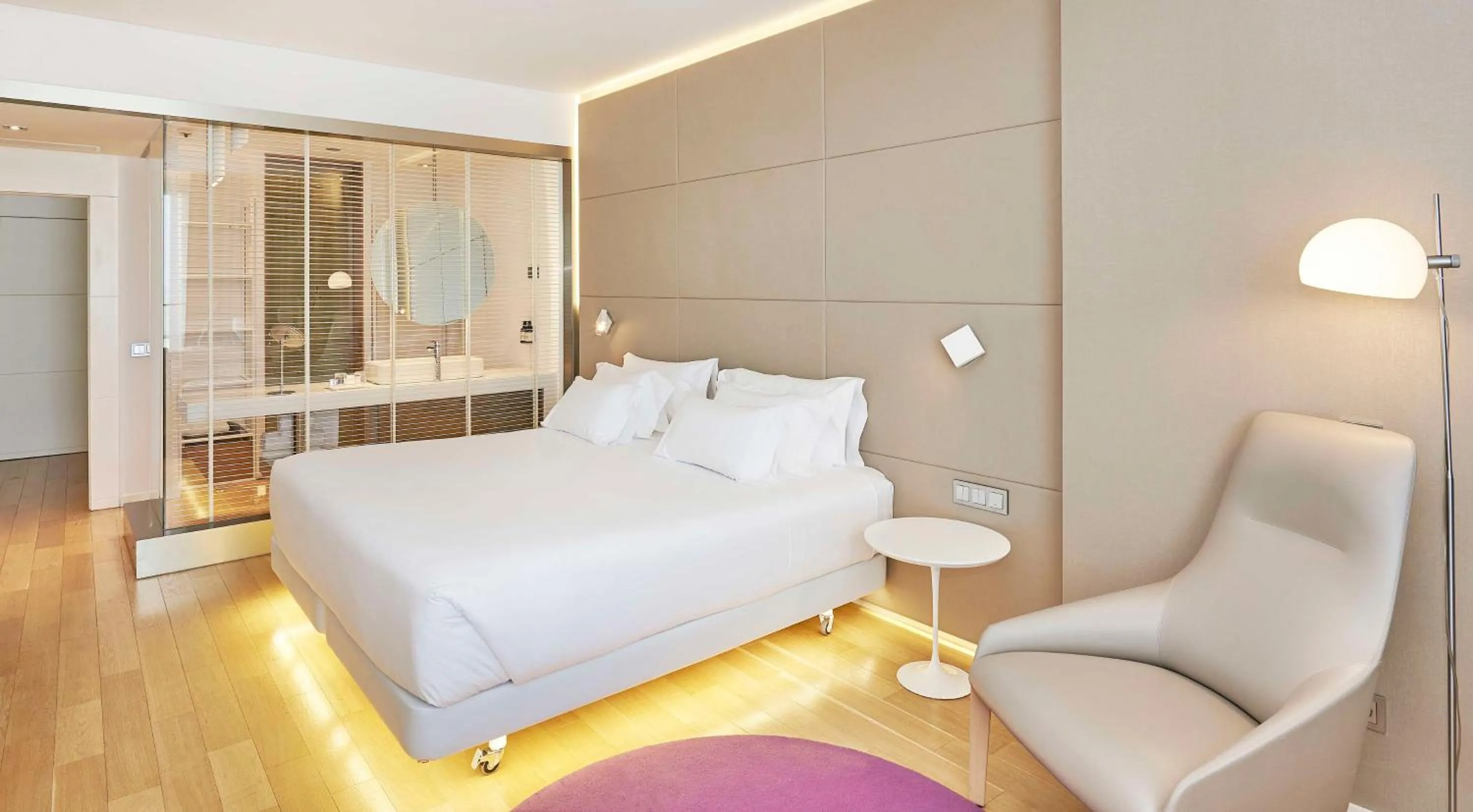 Bedroom, Bed in NH Collection Madrid Eurobuilding