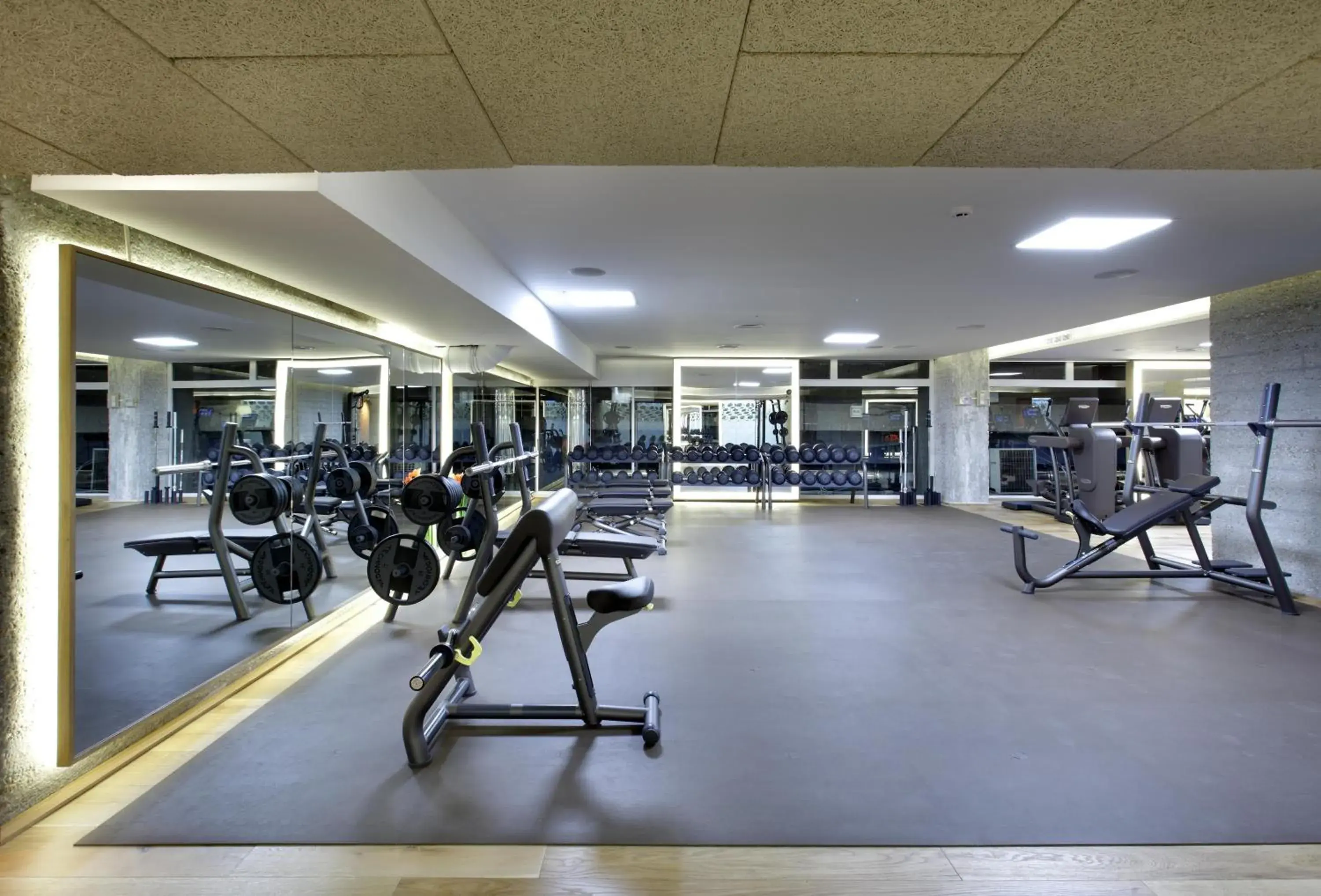 Fitness centre/facilities in NH Collection Madrid Eurobuilding Fitness centre/facilities in NH Collection Madrid Eurobuilding