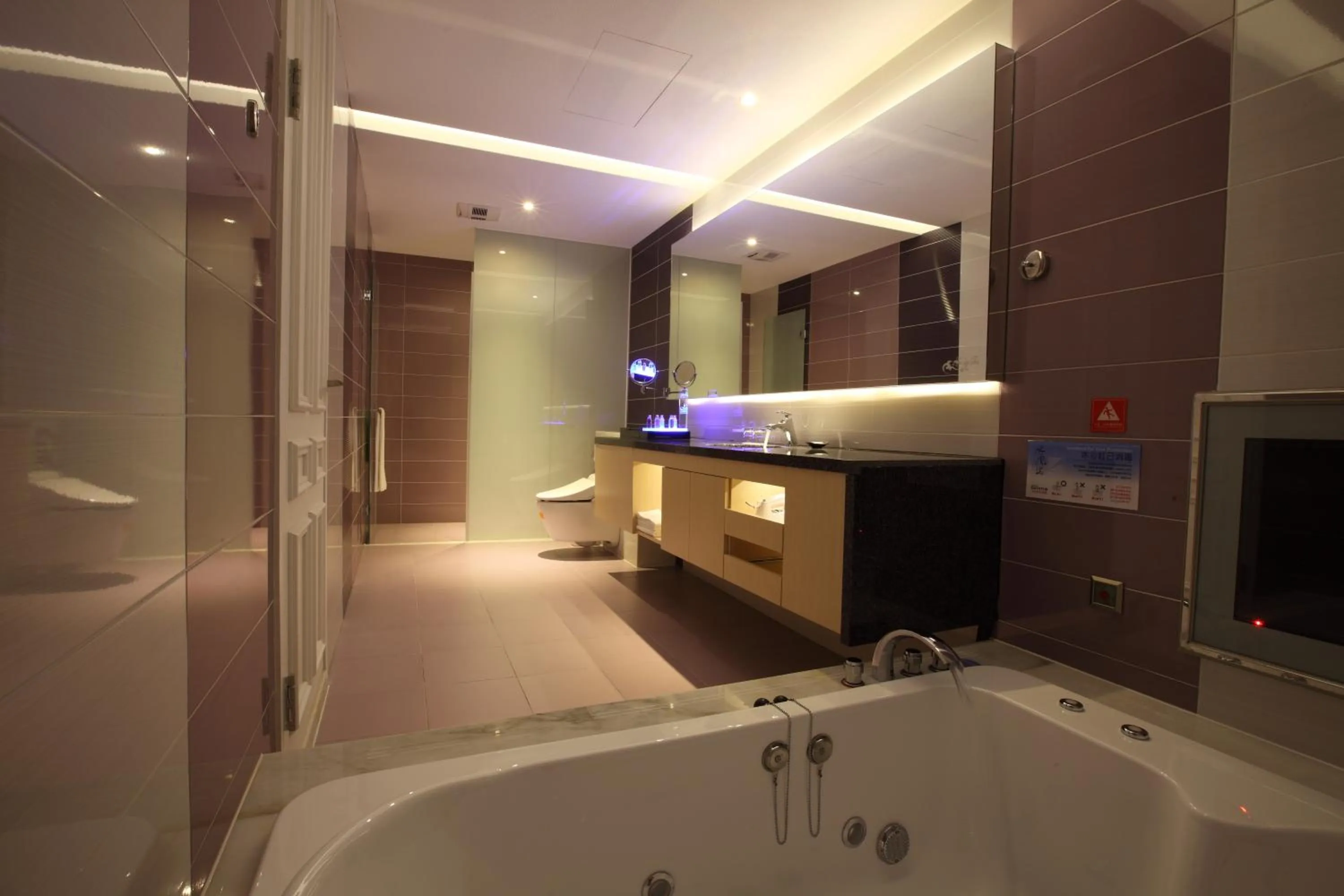 Shower in Icloud Luxury Resort & Hotel