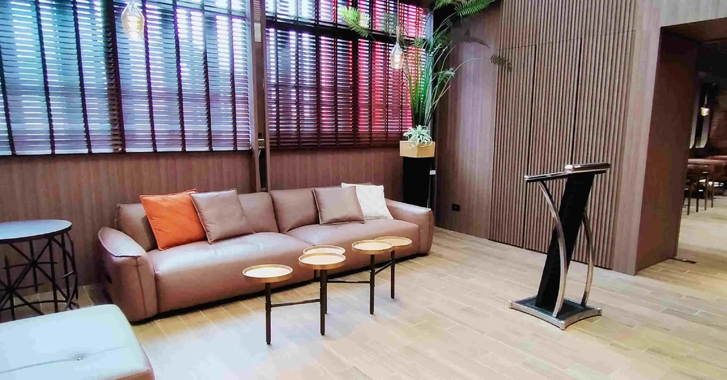 Restaurant/places to eat in Icloud Luxury Resort & Hotel Restaurant/places to eat in Icloud Luxury Resort & Hotel