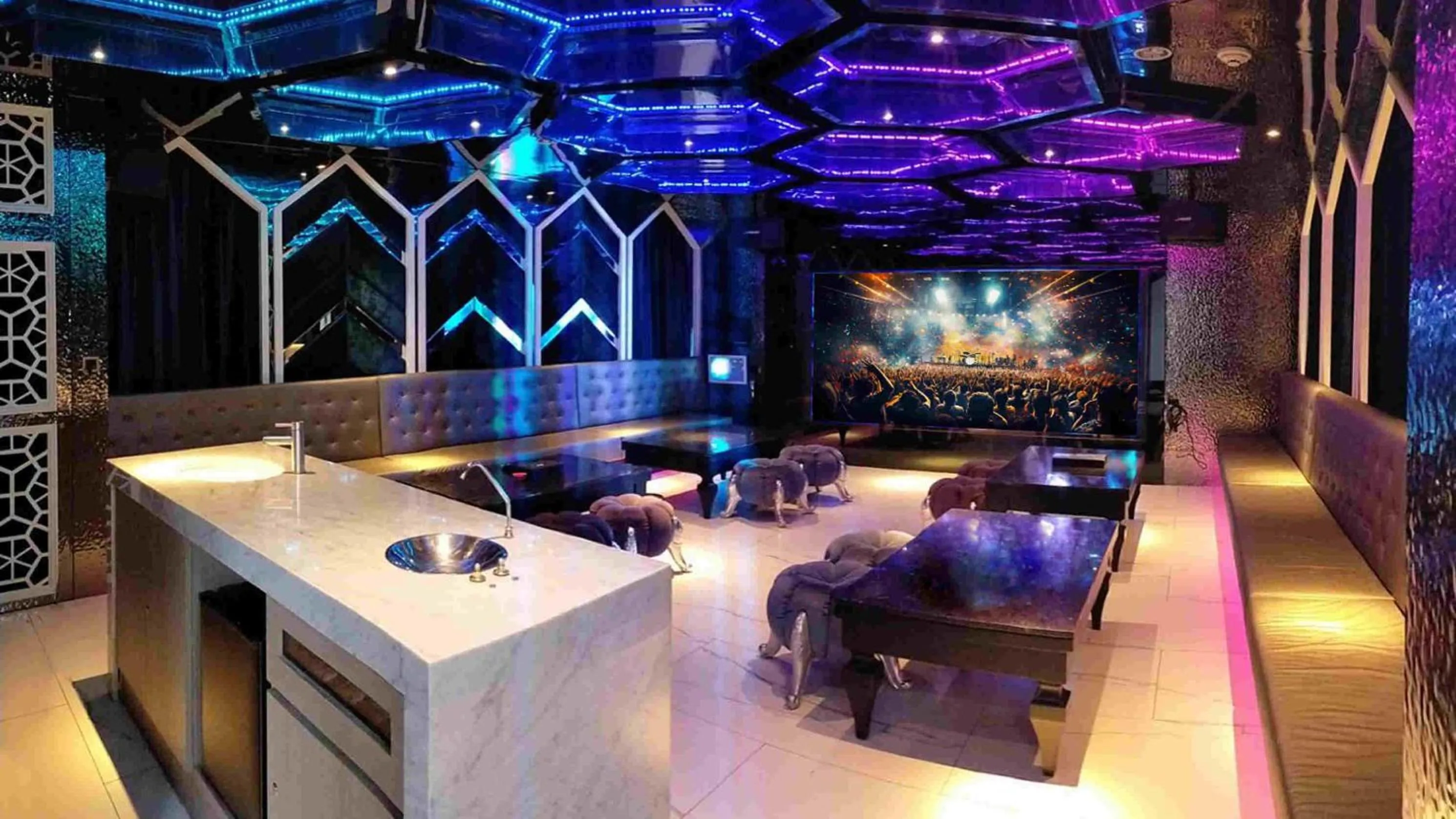 Property building in Icloud Luxury Resort & Hotel