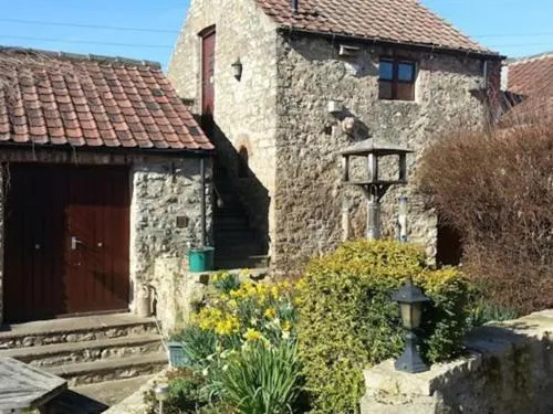 Property building in The Castle Arms Inn