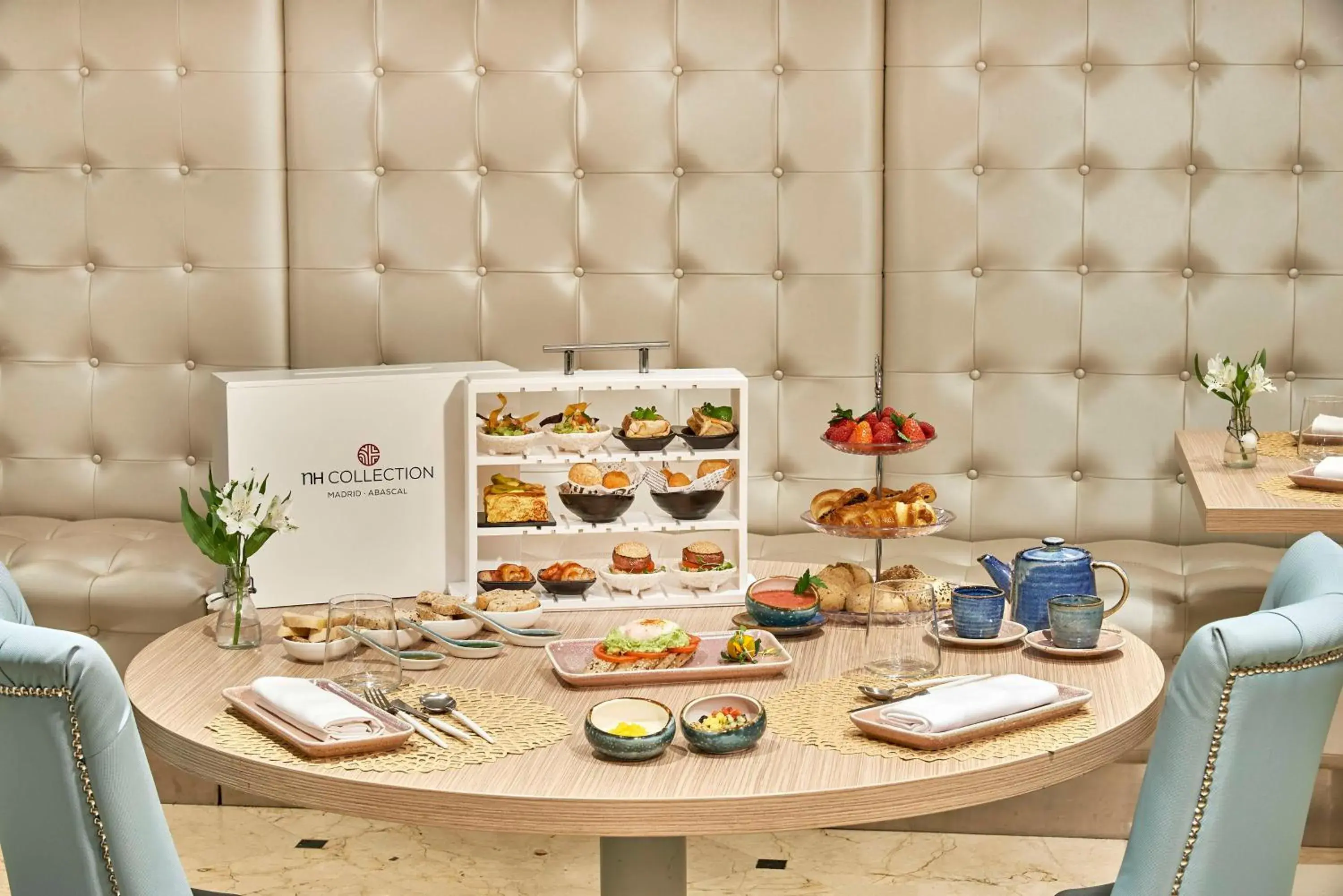 Restaurant/places to eat in NH Collection Madrid Abascal Restaurant/places to eat in NH Collection Madrid Abascal