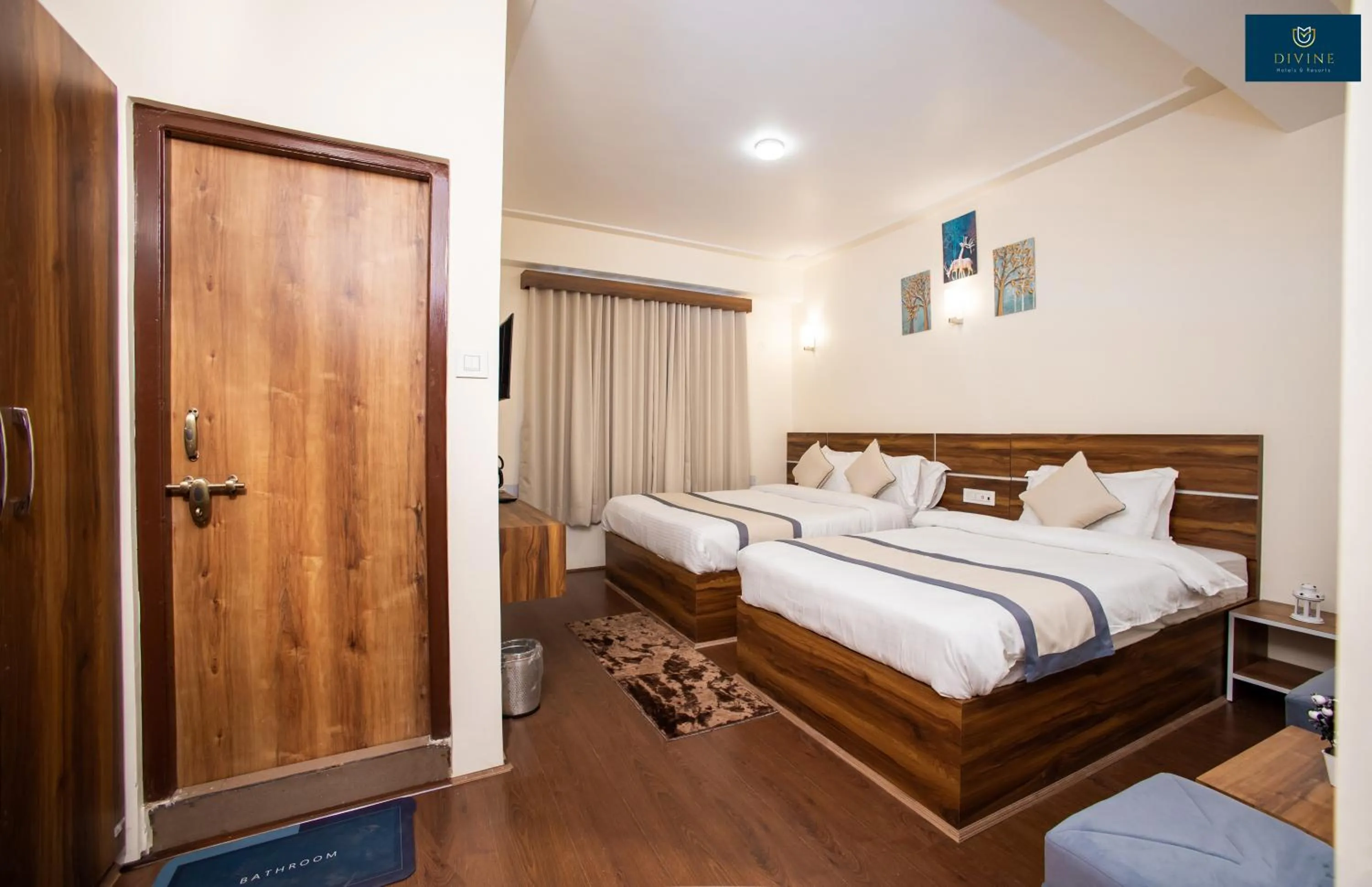 Bed in Divine's The Elite Zong