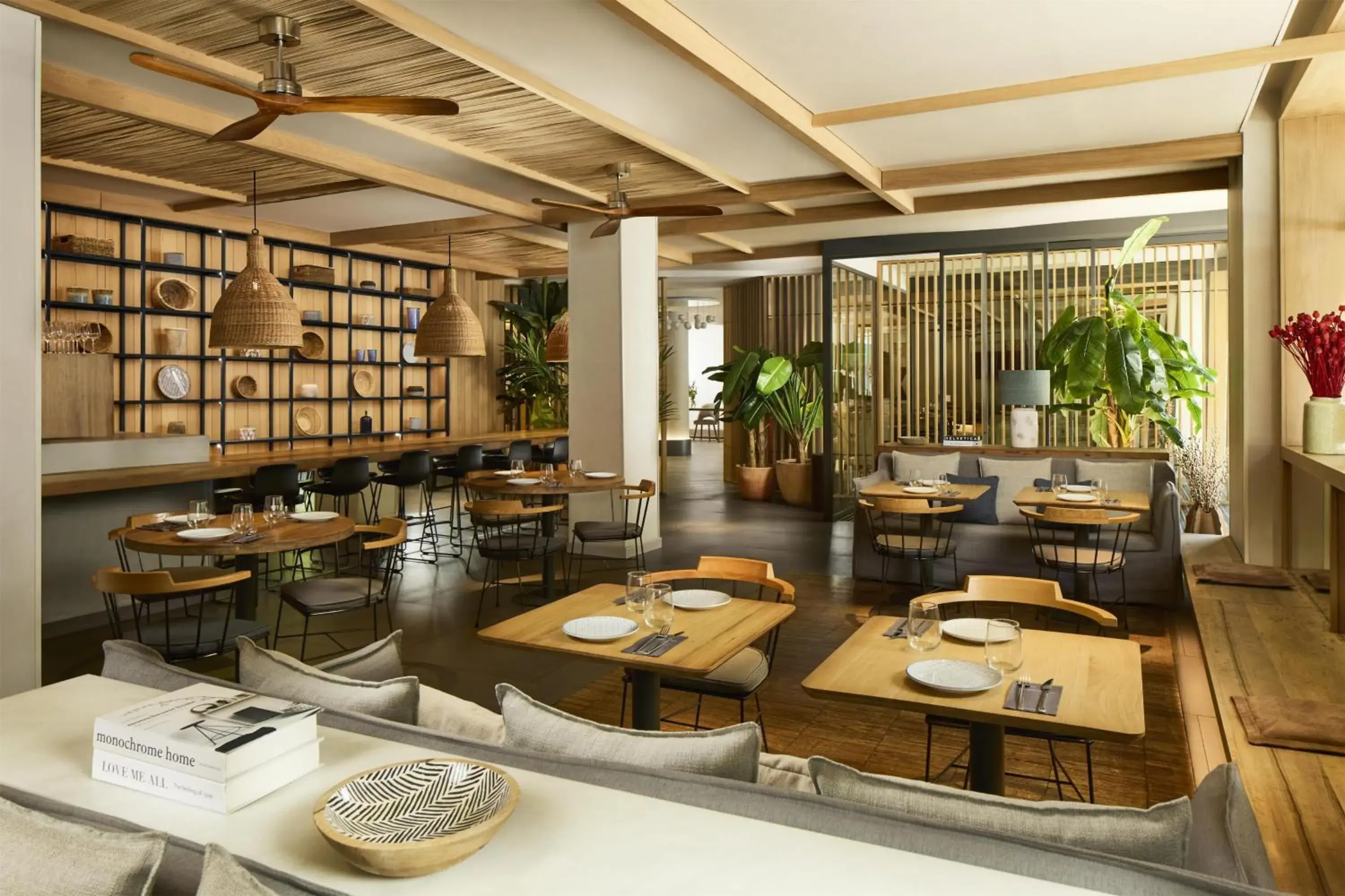 Restaurant/places to eat in NH Madrid Balboa Restaurant/places to eat in NH Madrid Balboa