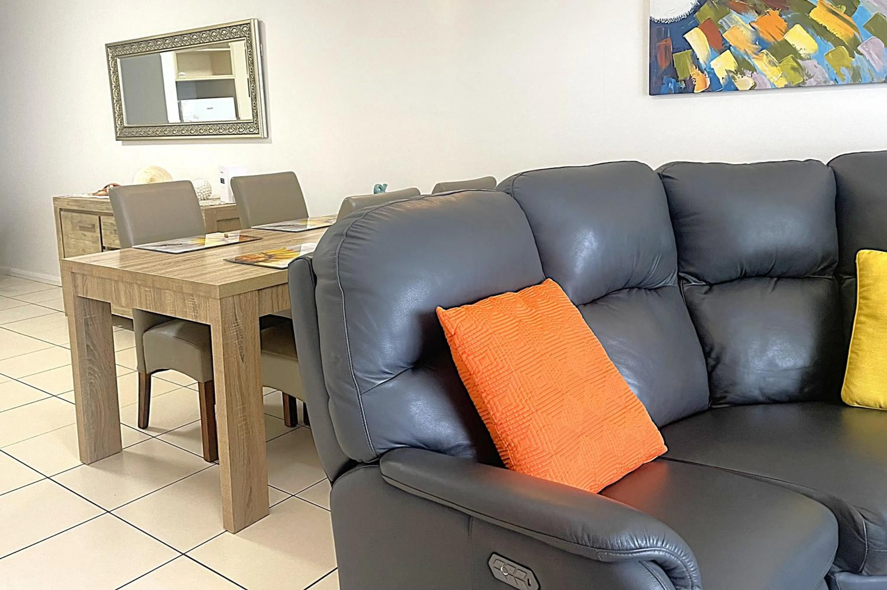 Dining area in City Quays Accommodation