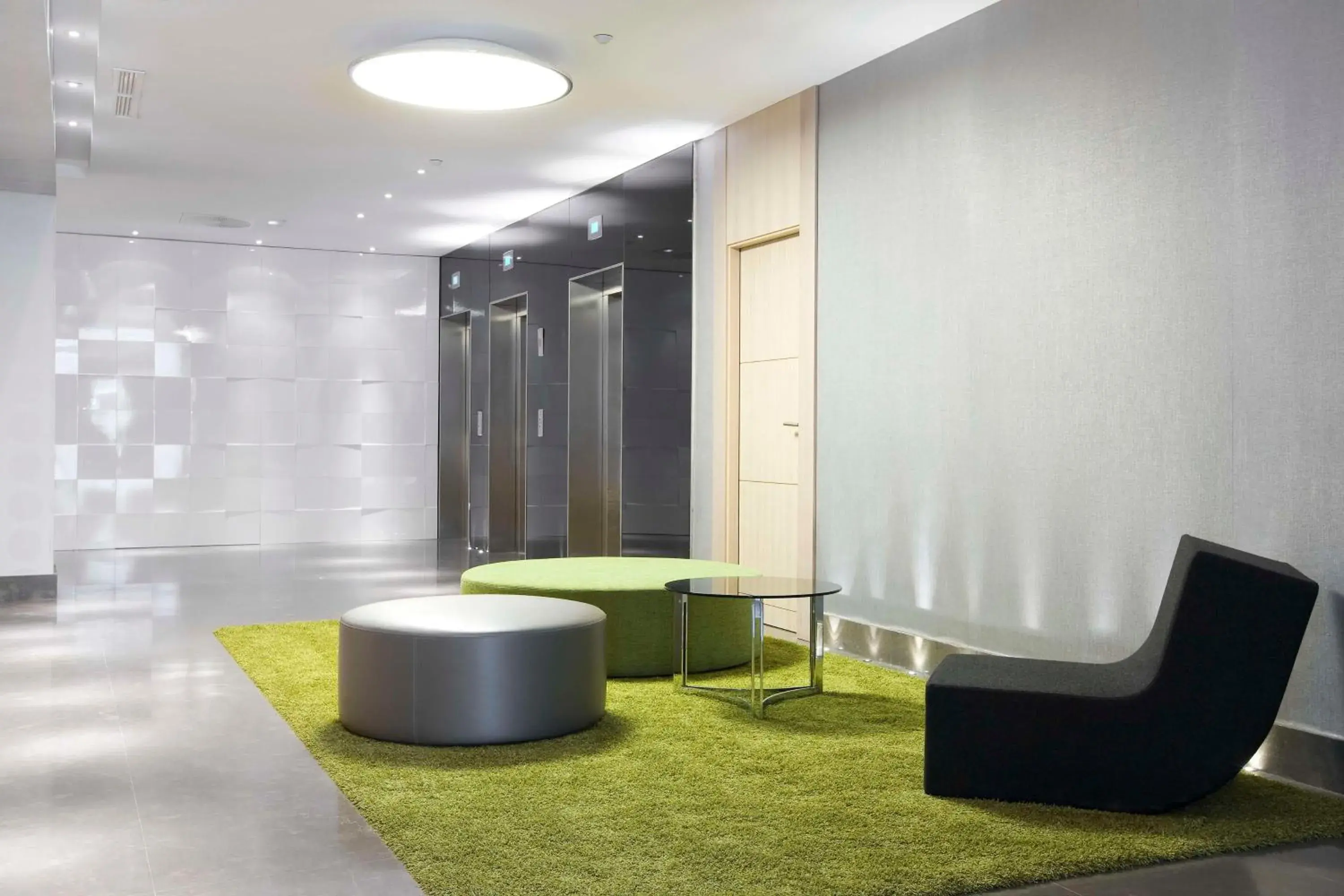 Lobby or reception in NH Madrid Principe de Vergara Lobby or reception in NH Madrid Principe de Vergara