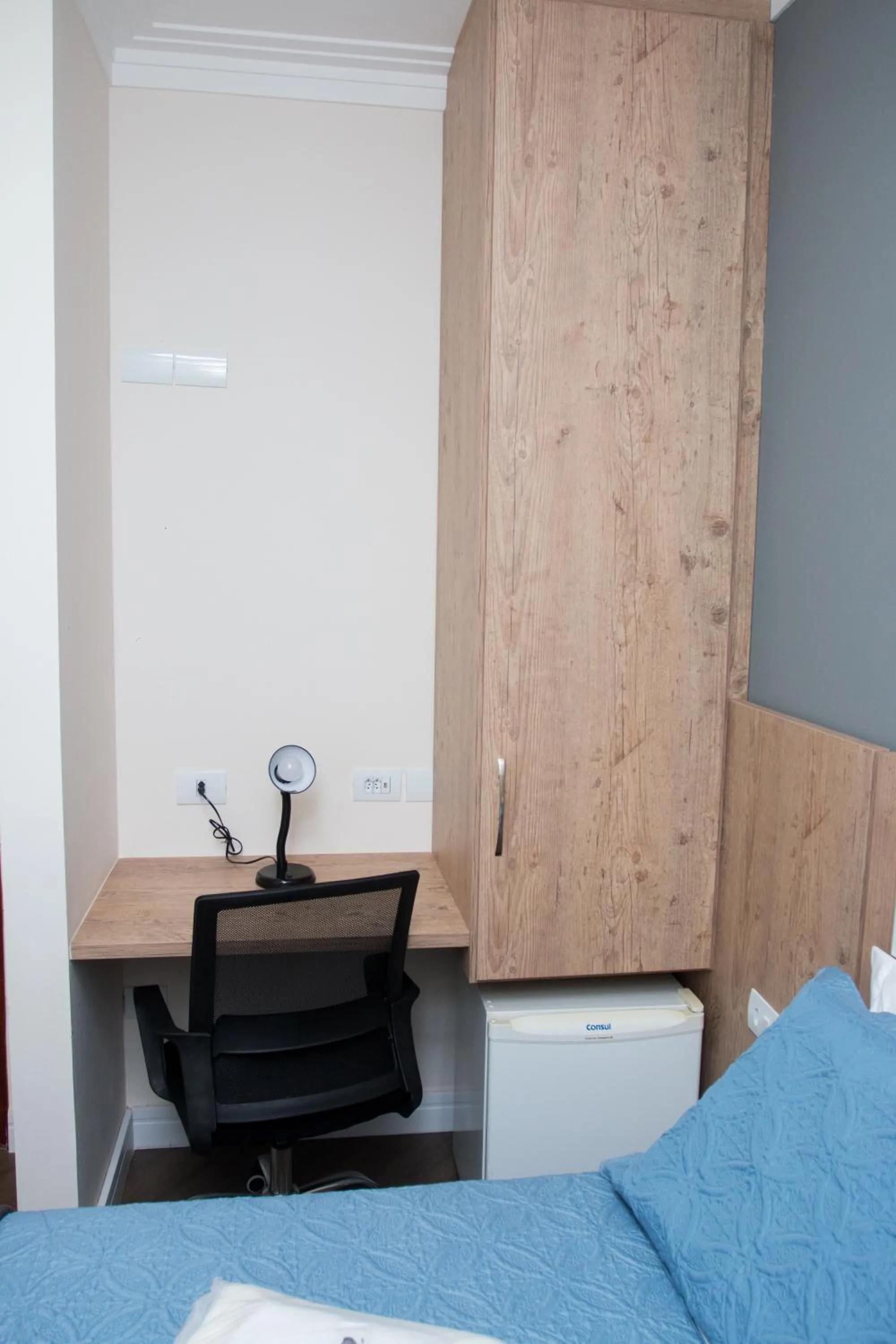 hair dresser, Bed in Hotel Descalvado