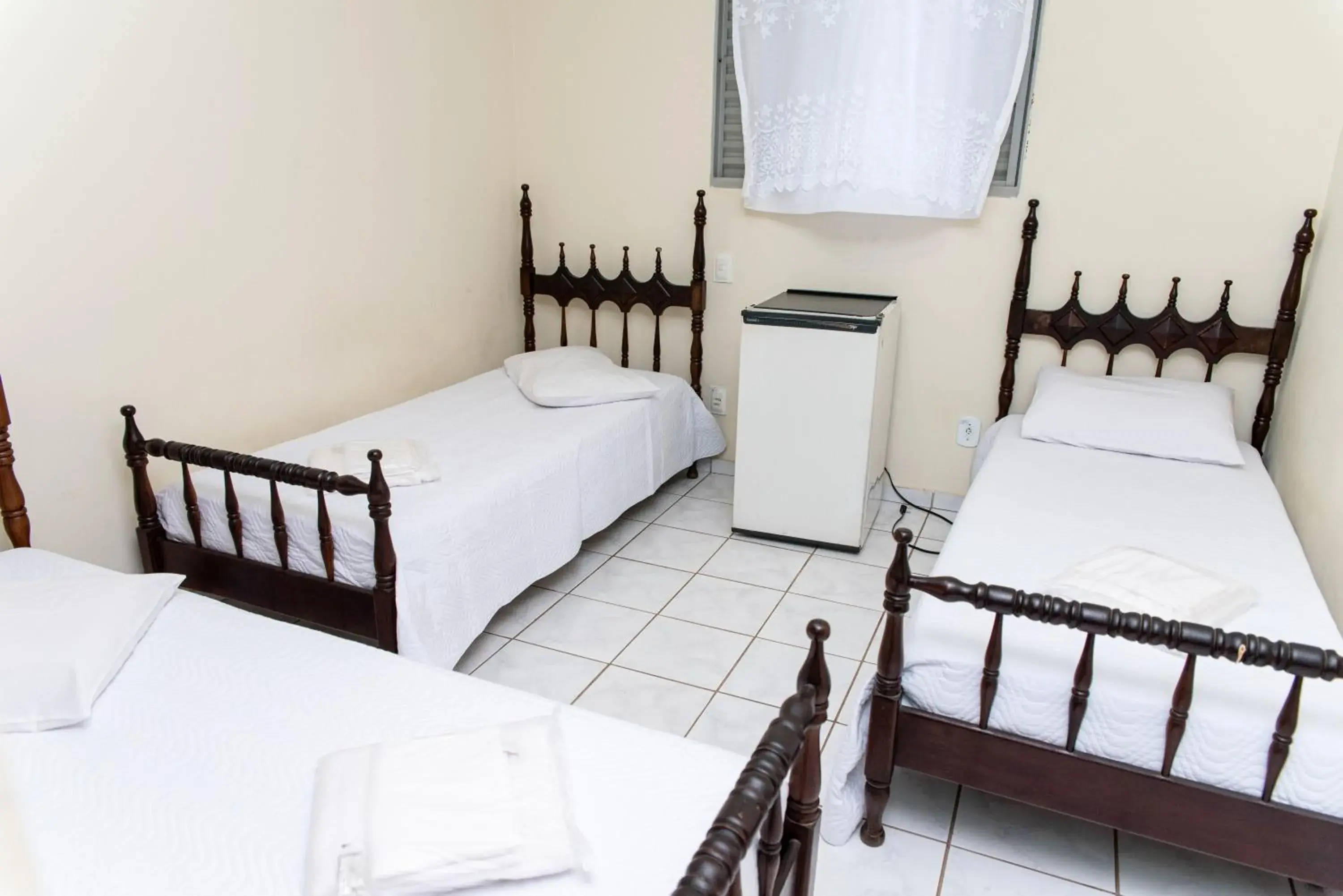 Deluxe Triple Room in Hotel Descalvado Deluxe Triple Room in Hotel Descalvado