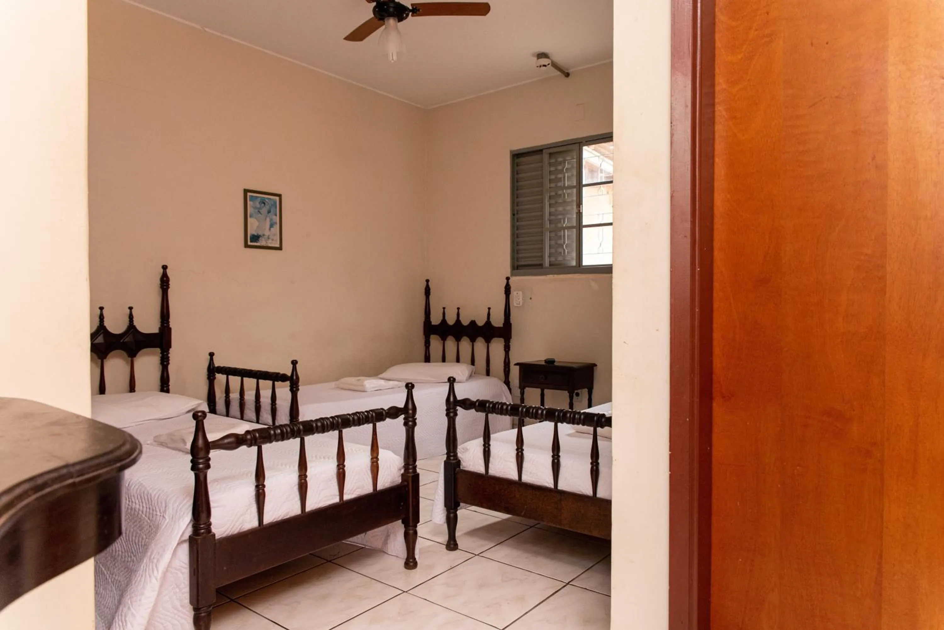 Bed in Hotel Descalvado