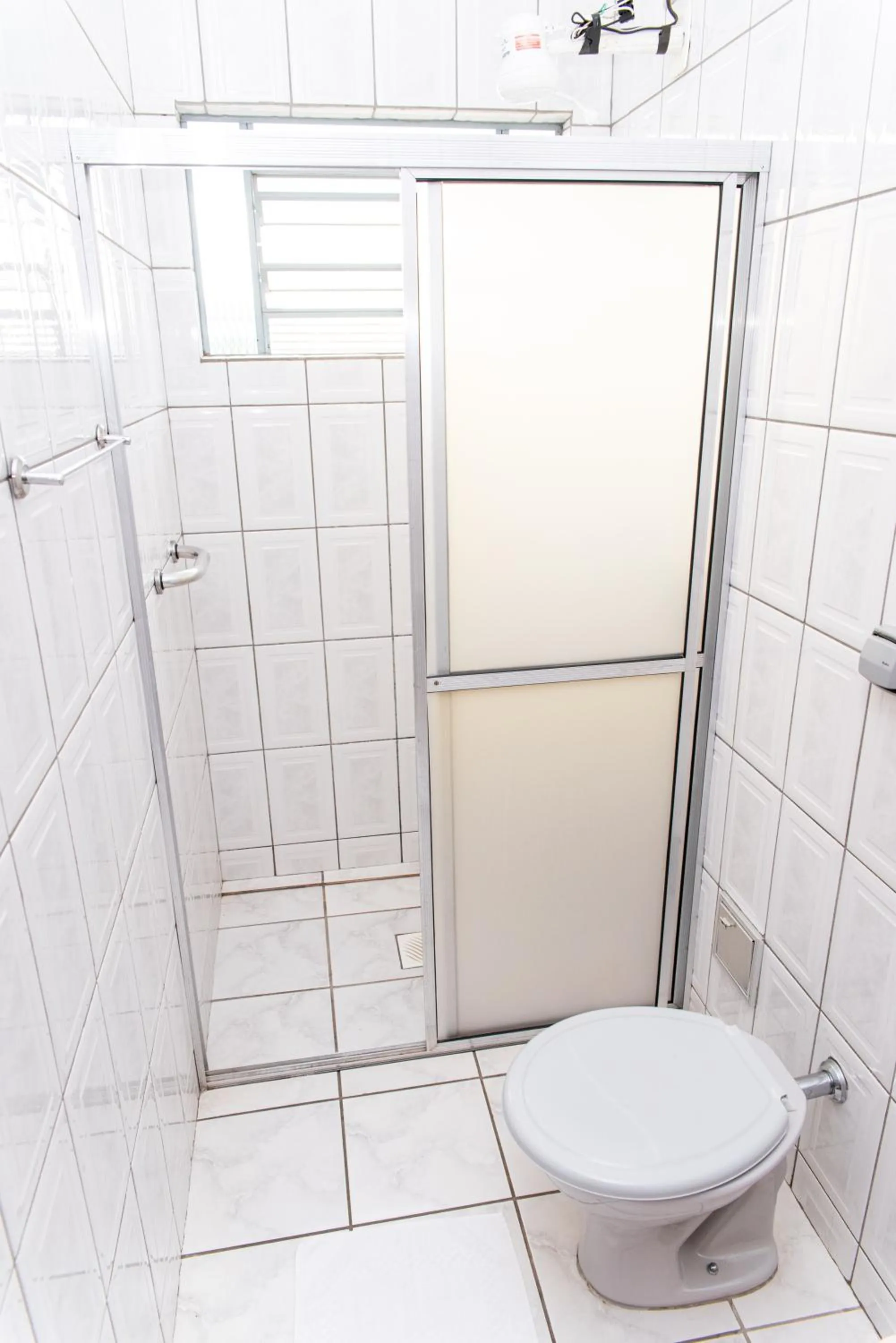 Bathroom in Hotel Descalvado