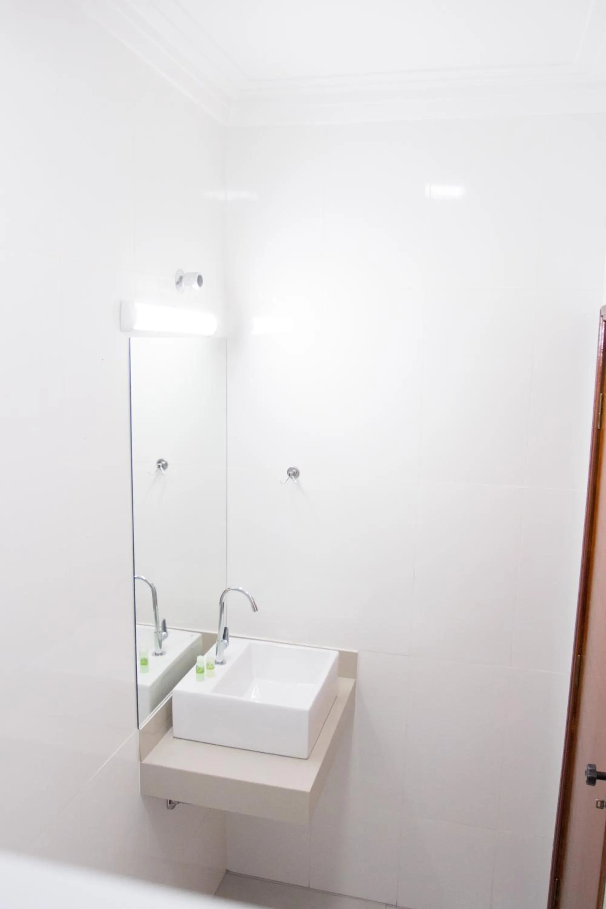 Bathroom in Hotel Descalvado